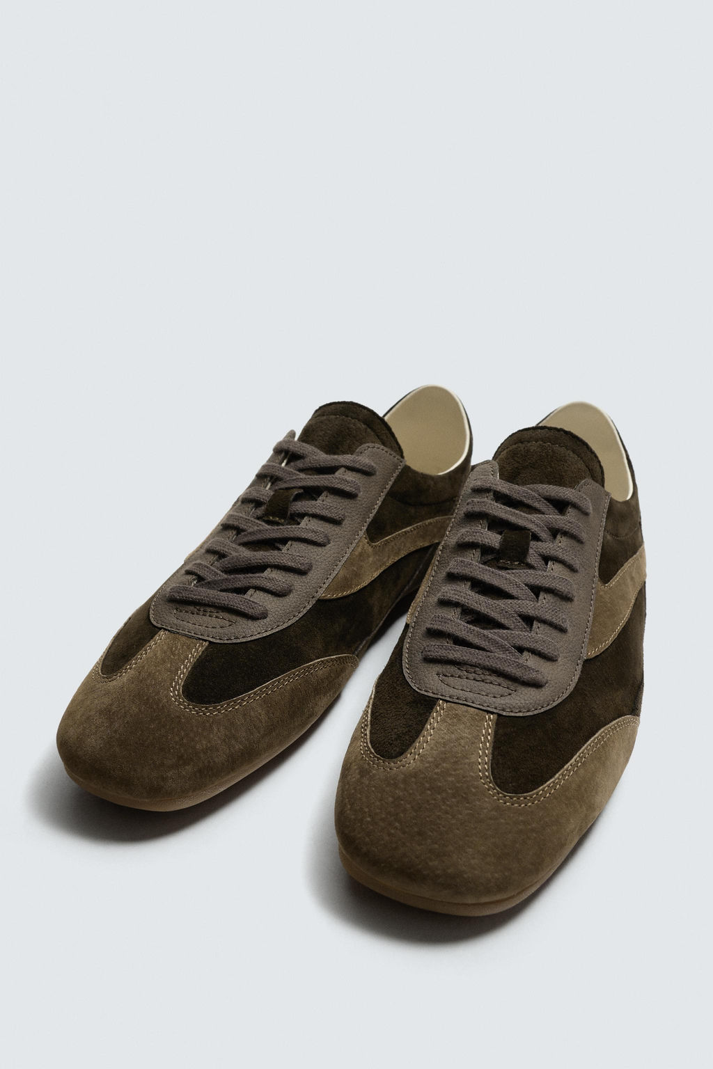 ZAPATILLA PIEL / Marr?n oscuro