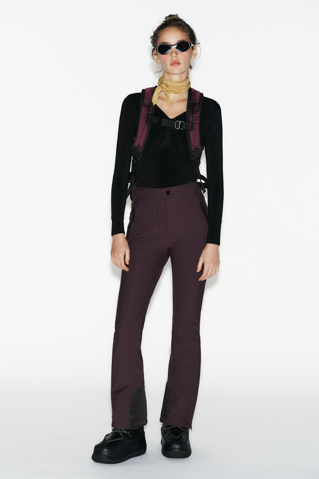 SCULPTED SEAMLESS SKI COLLECTION BODYSUIT