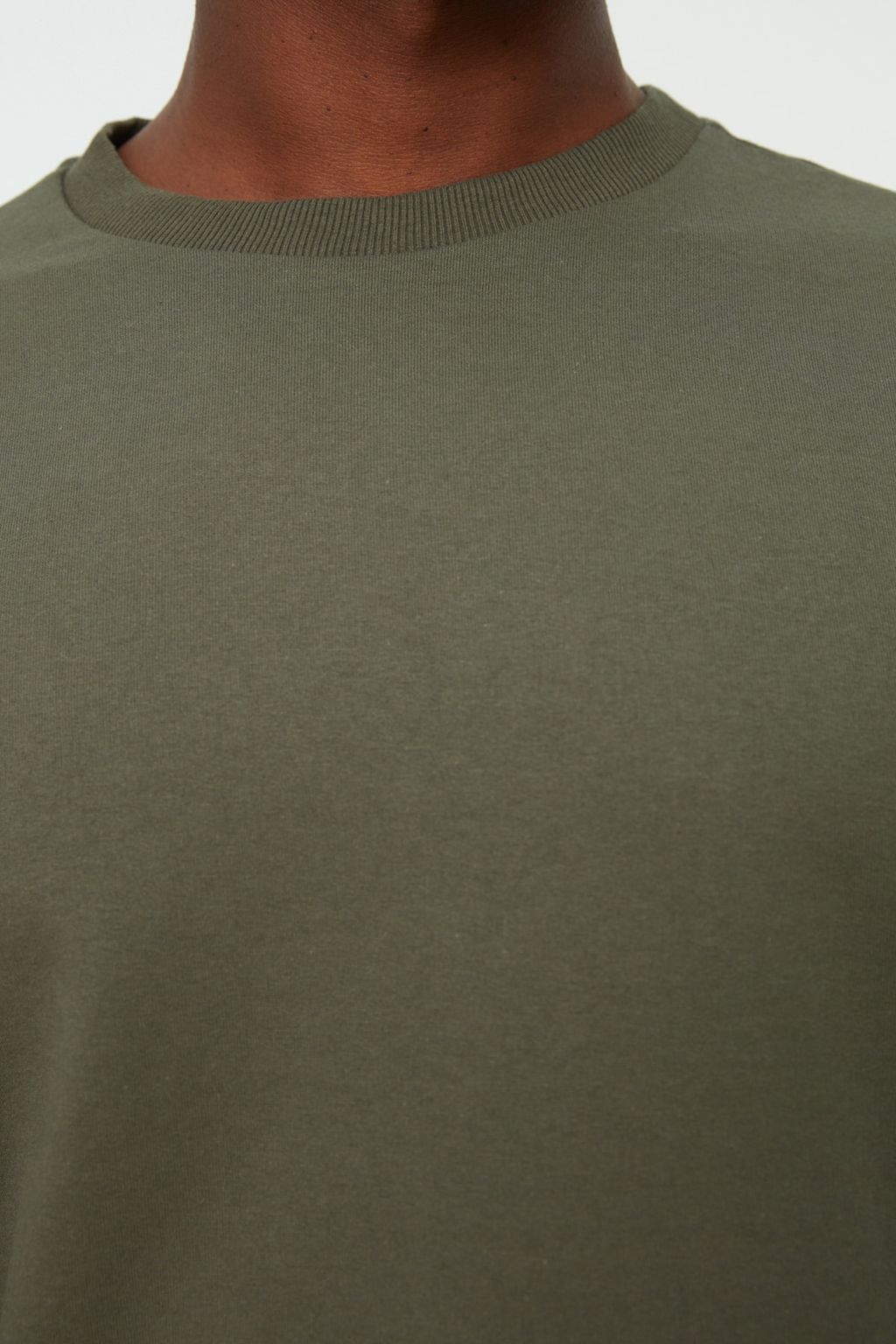 TRENDYOL MAN Haki Regular/Normal Kesim Uzun Kollu Sweatshirt TMNAW20SW0164 - Trendyolmilla фото 27