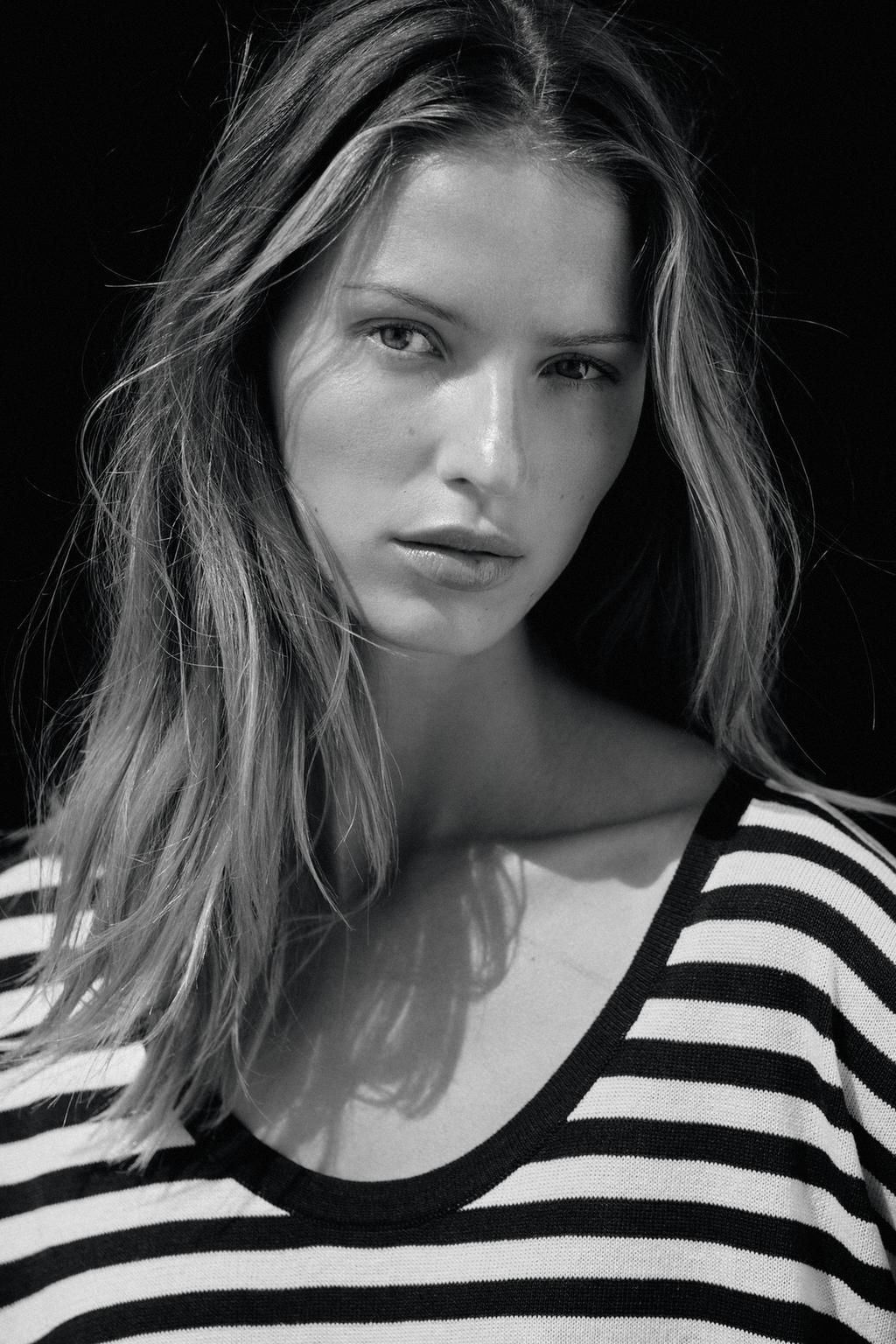 OVERSIZED KNIT SHORT SLEEVE TOP - Zara фото 2