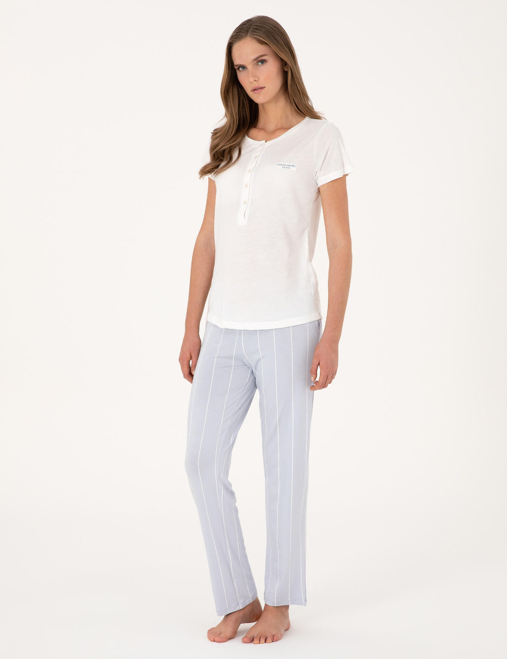 Beyaz Lohusa Pijama Tak_m_