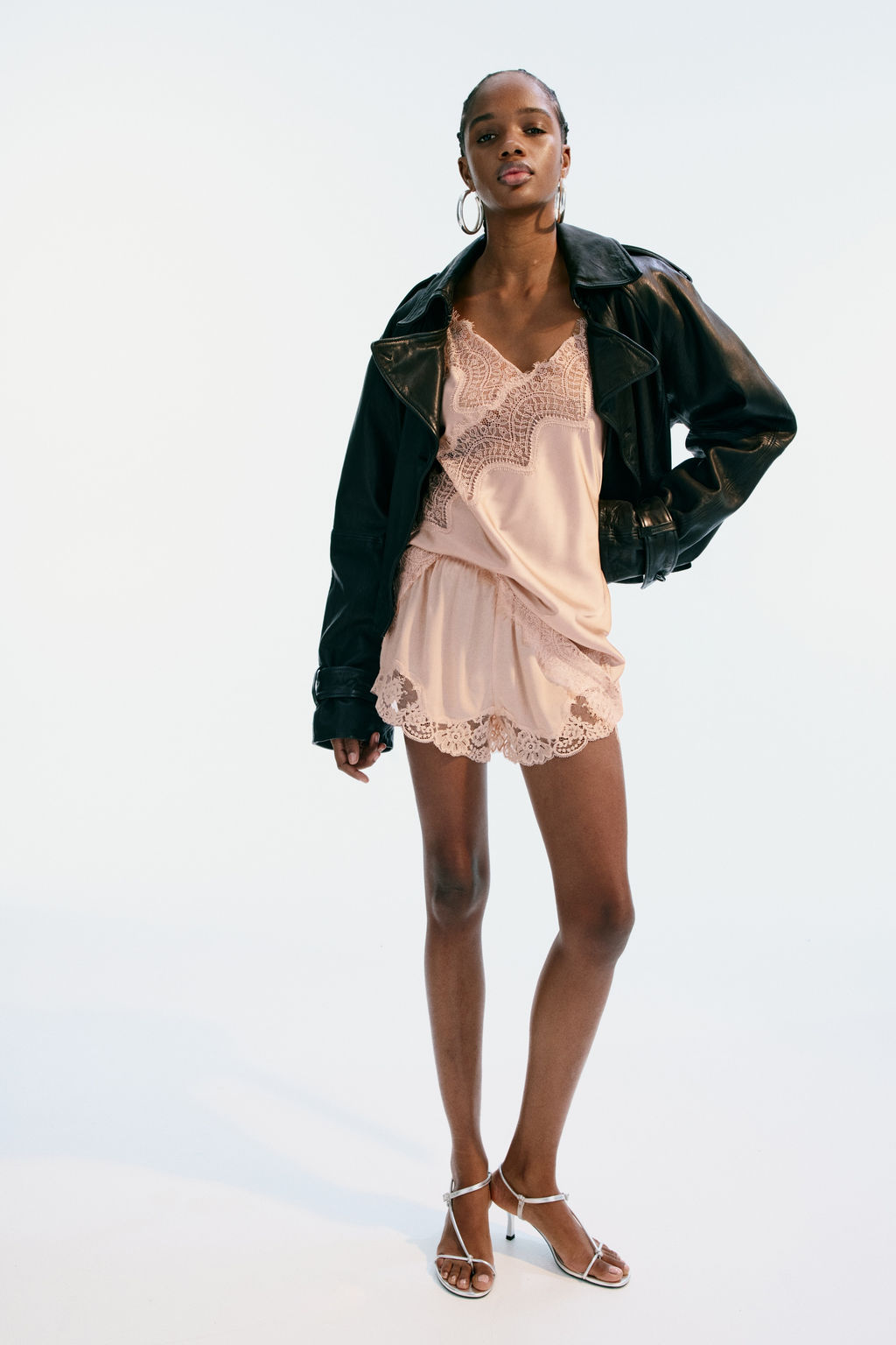 Top de sat?n con tirantes finos y ribete de encaje - H&m фото 3