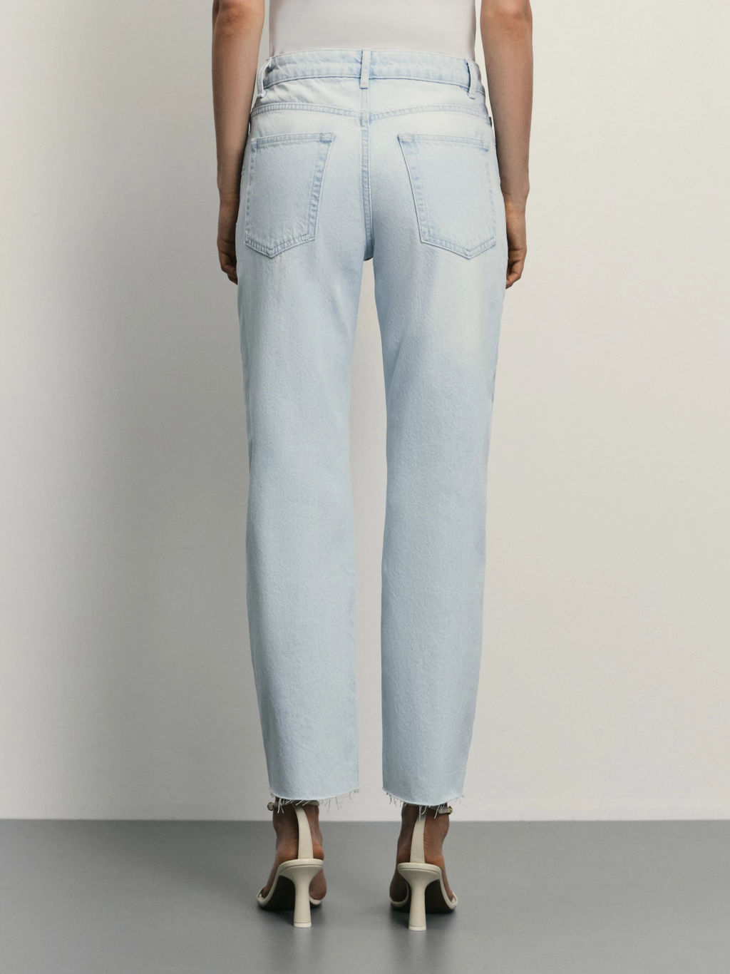 Джинсы straight укороченные / Zarina  фото 4