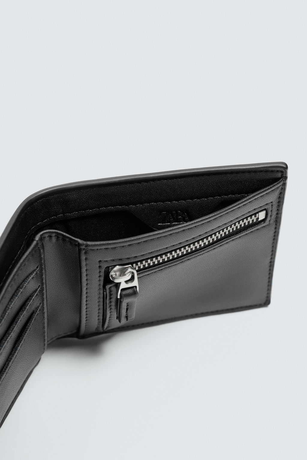 BRAIDED WALLET