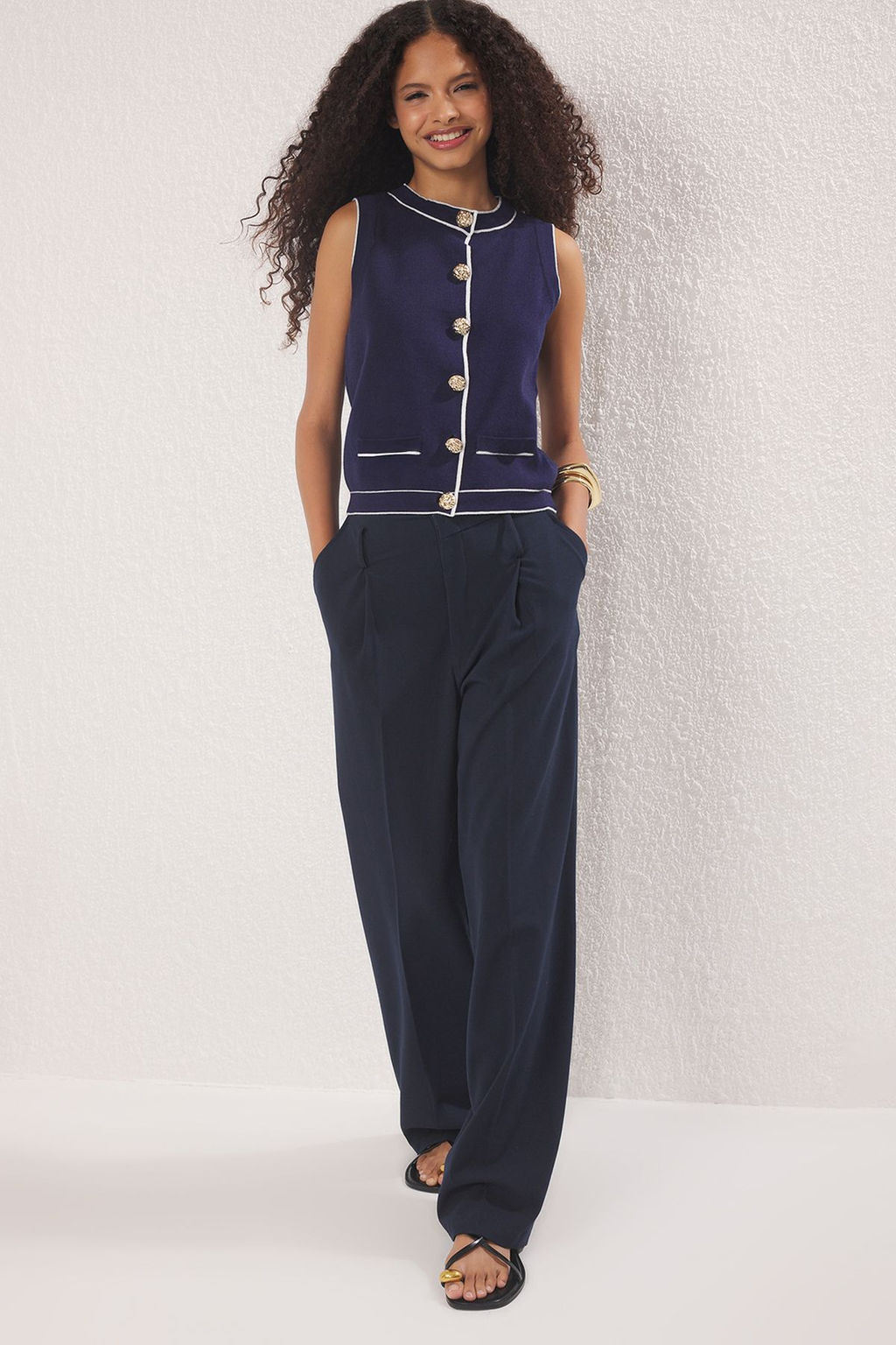 Lacivert Premium Iplik/Ozel Iplik Bisiklet Yaka Renk Bloklu Triko Ince Bluz TWOSS25YE00066