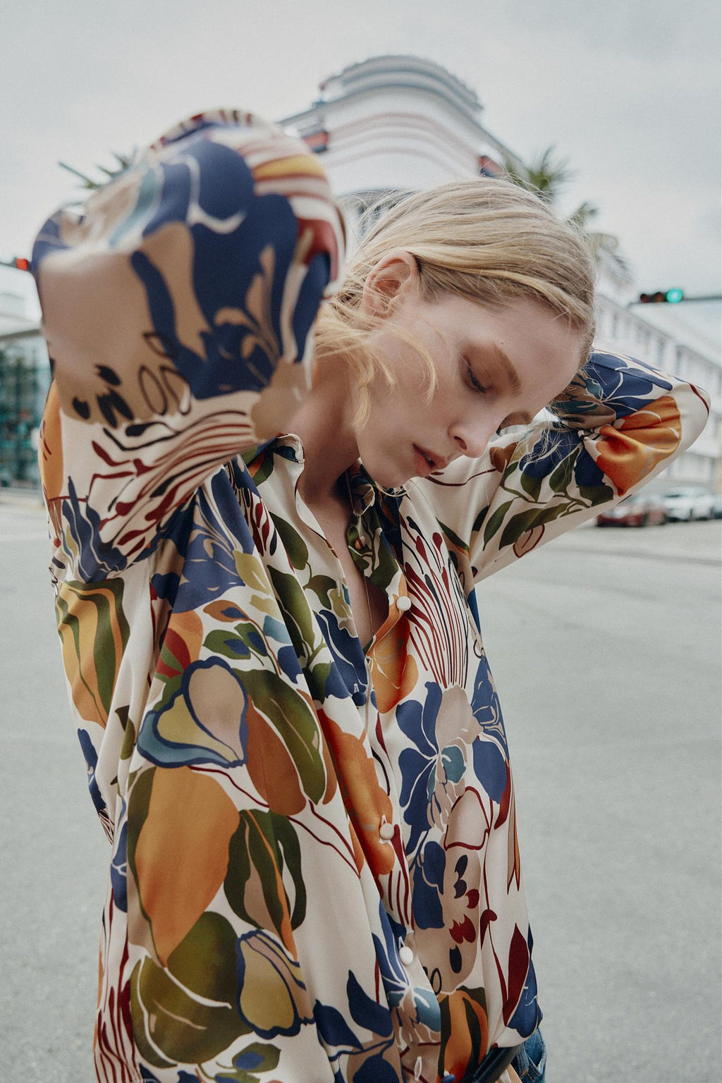 PRINTED SATIN BLOUSE - Zara фото 11