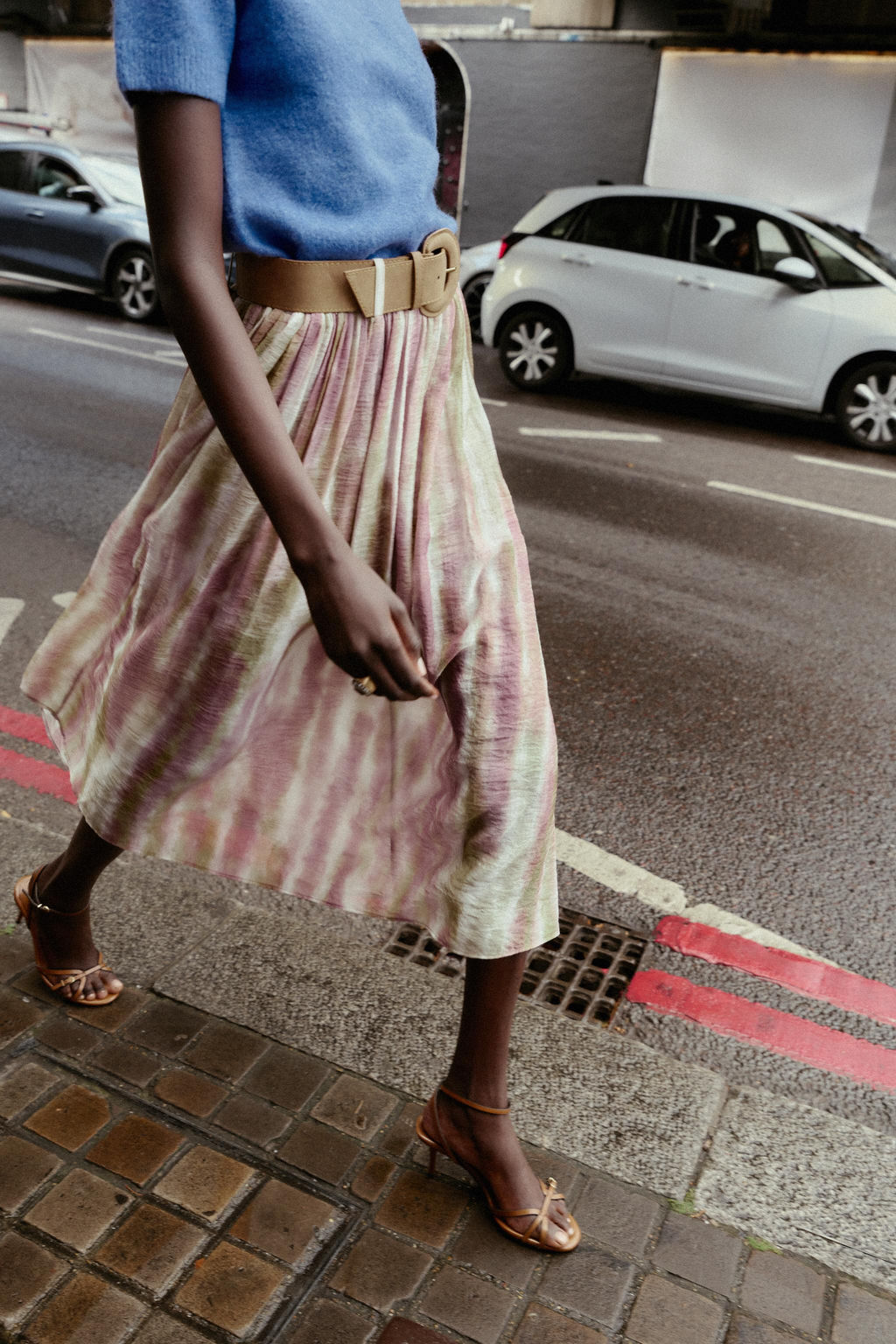 PRINTED MIDI SKIRT WITH BELT - Zara фото 3