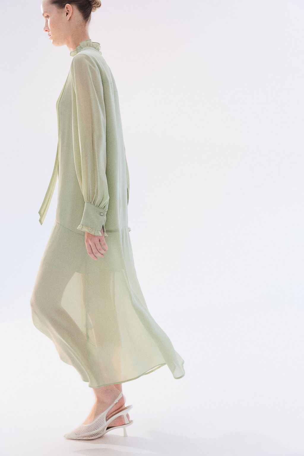 Vestido de gasa con jaretas - H&m фото 4