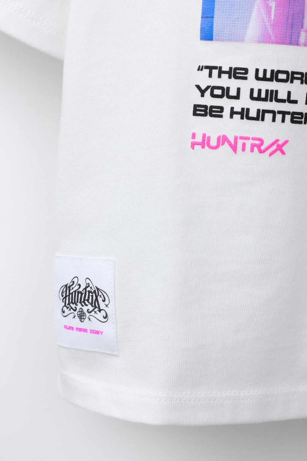 KPOP DEMON HUNTERS NETFLIX  PRINT T-SHIRT - Zara фото 4