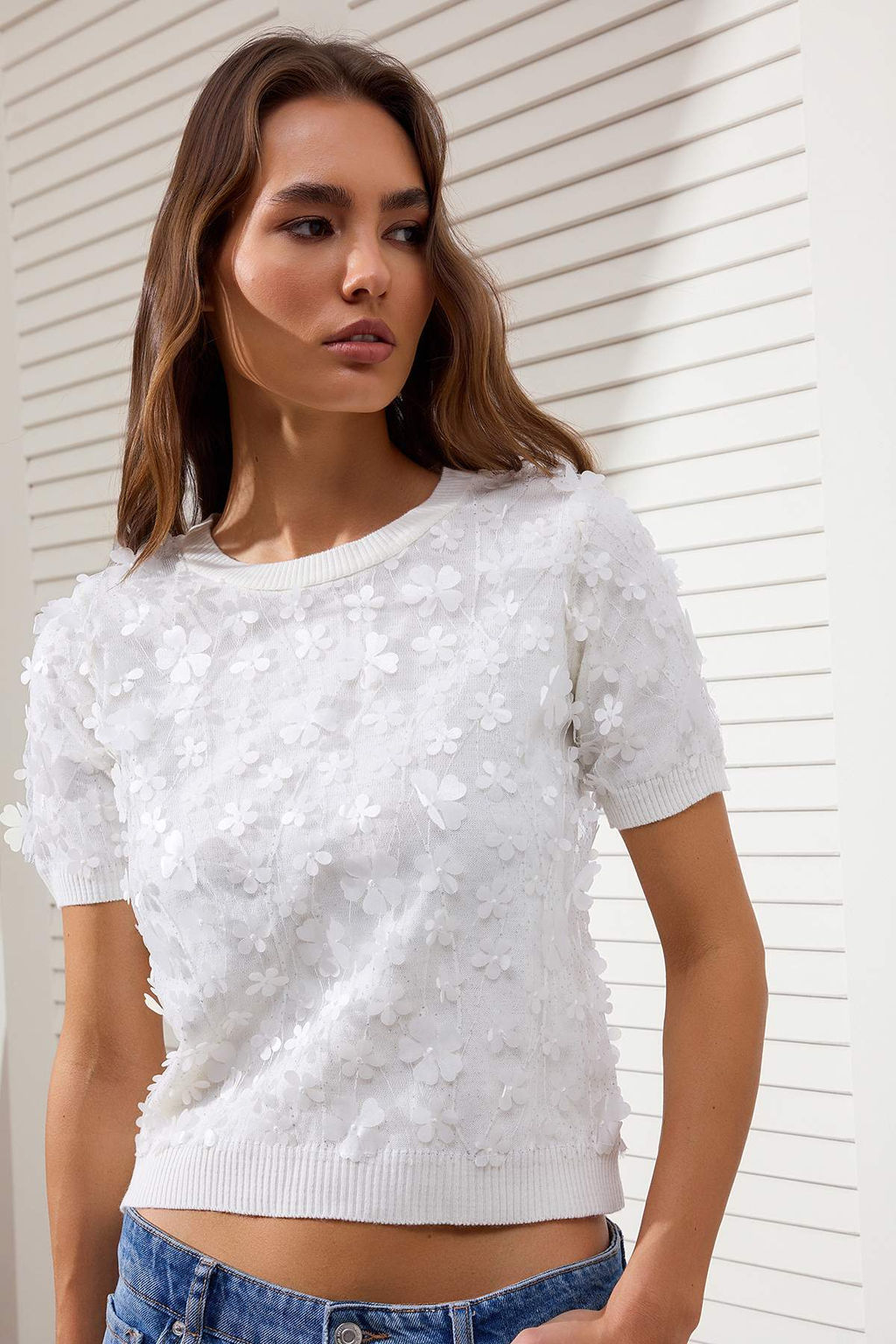 Pembe Uc Boyutlu Cicek Detayl? ve Tullu Triko Bluz TWOSS26BZ00128 - Trendyolmilla фото 8