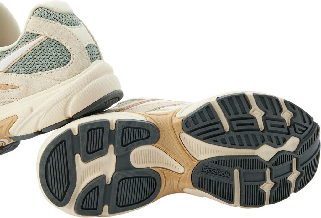 Кроссовки мужские