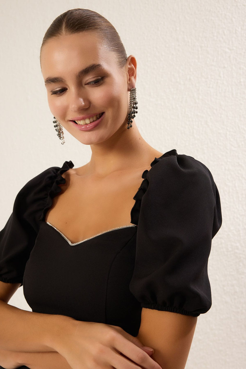 Siyah Tas Bask? Dokuma K?sa S?k S?k Abiye Gece Mezuiyet Elbisesi TPRSS25EL00216 - Trendyolmilla фото 2