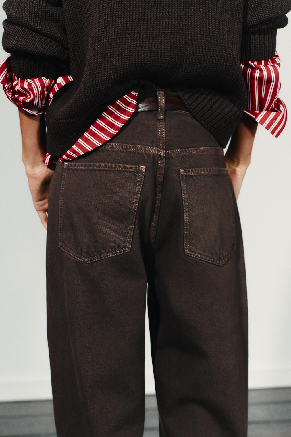 TRF STRAIGHT HIGH-WAIST JEANS - Zara фото 5