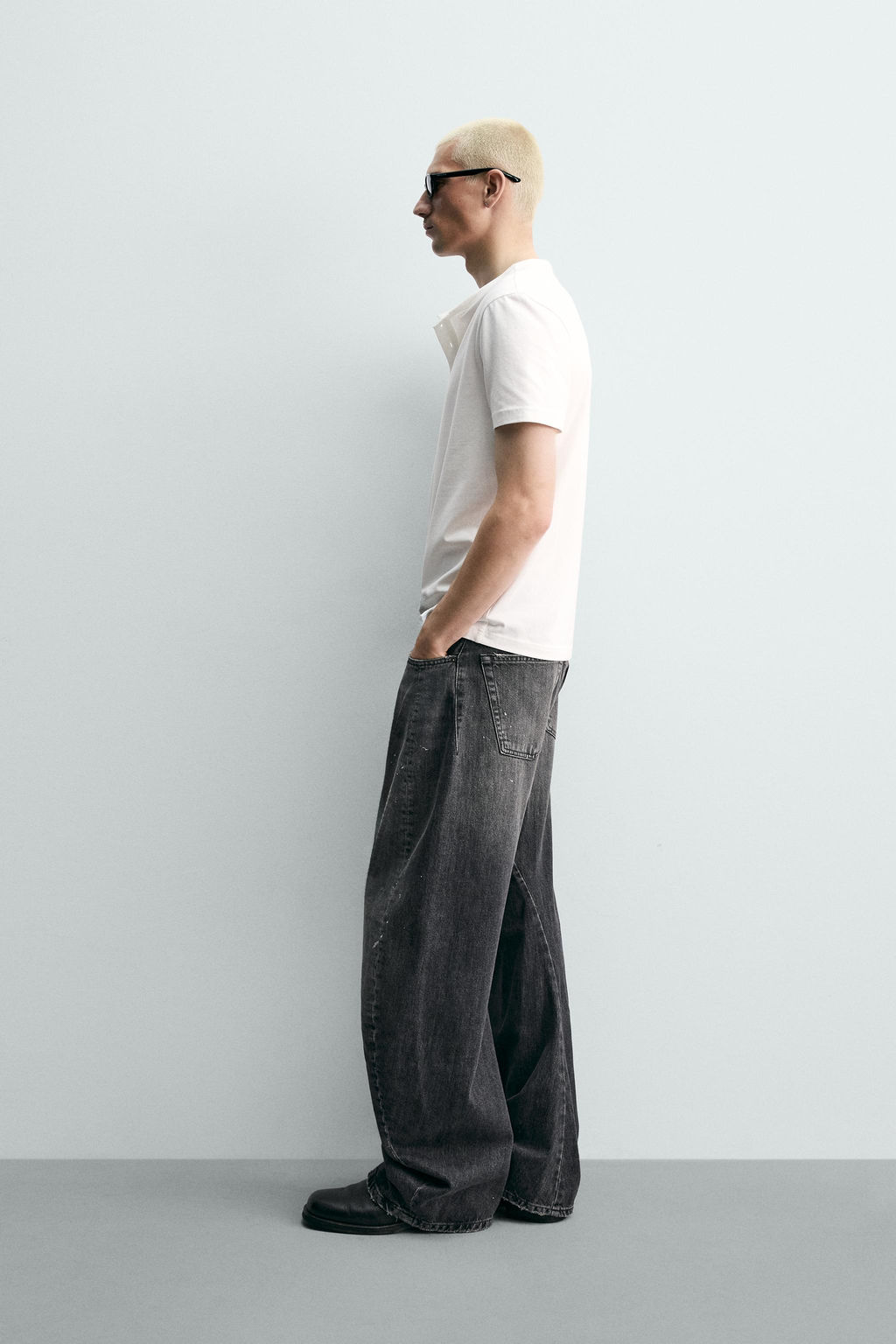 JEANS BARREL FIT COSTURAS GIRADAS / Carb?n - Zara фото 4