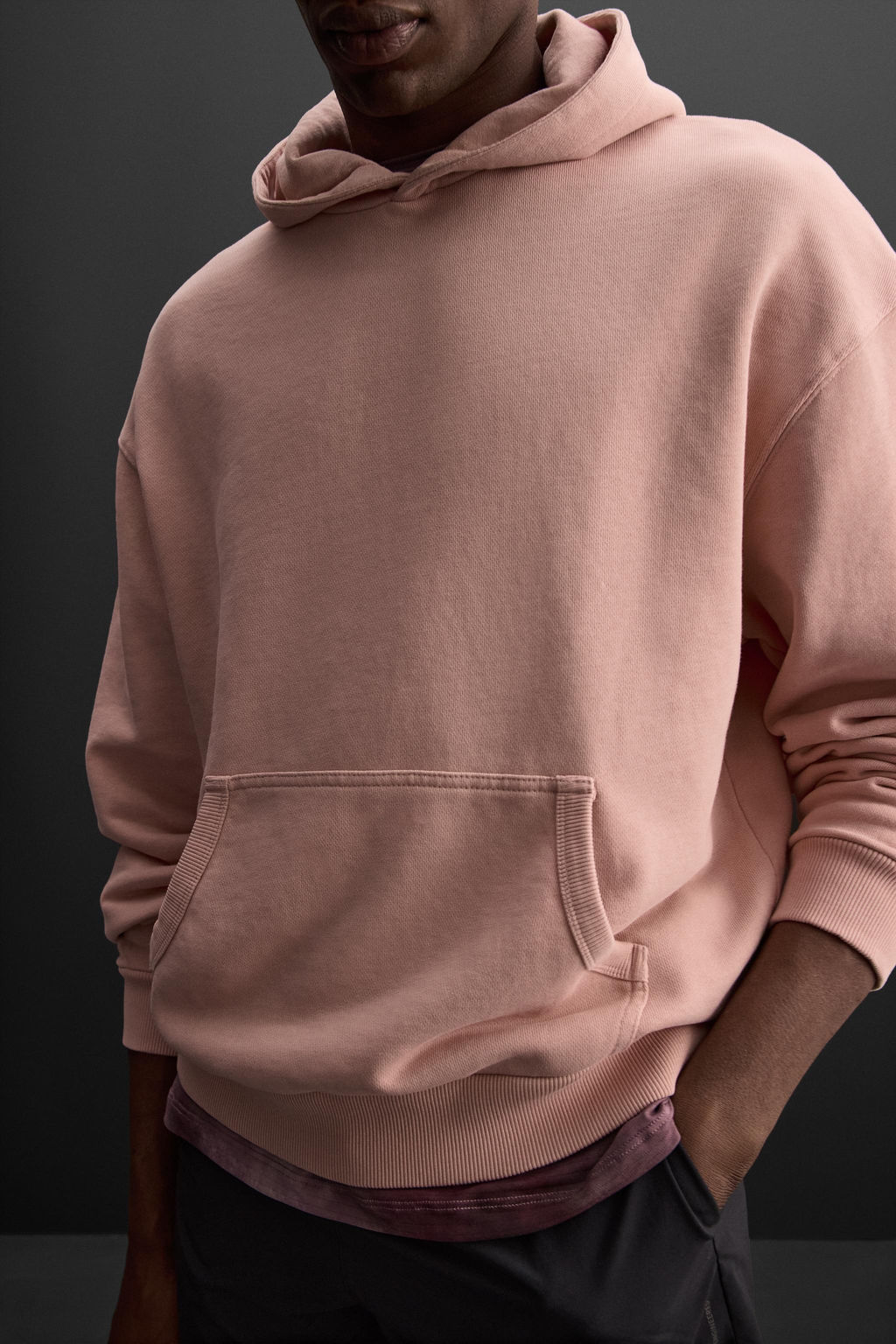 EMBROIDERED HOODIE SWEATSHIRT - Zara фото 6