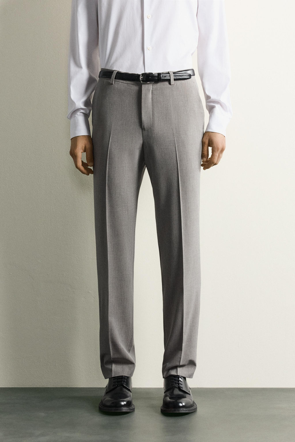 PANTAL?N REGULAR FIT TRAJE RAYAS / Gris vigor?