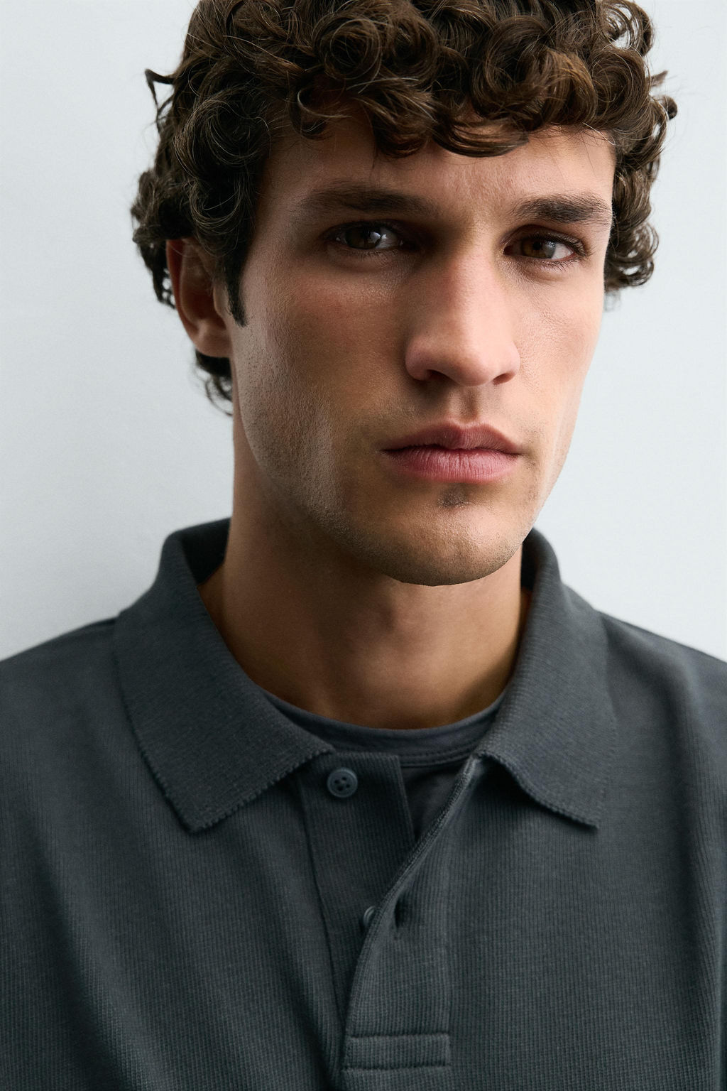 BASIC TEXTURED POLO SHIRT - Zara фото 5