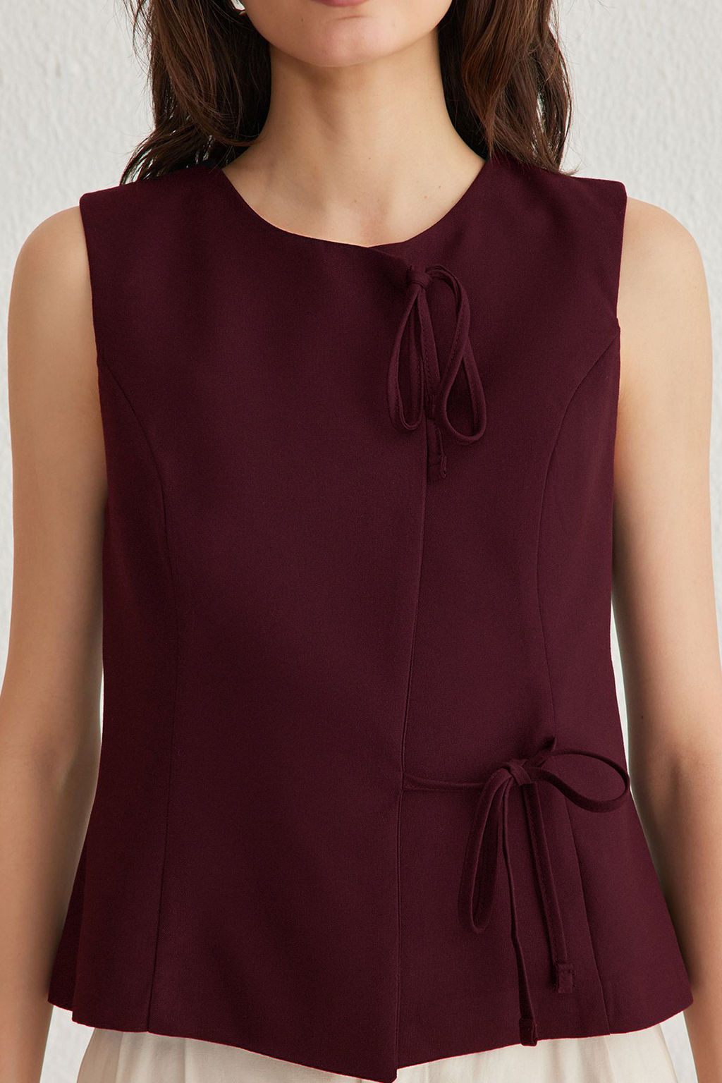 Bordo Regular Dar Kal?p Baglama Detayl? Yelek TWOSS25YE00023