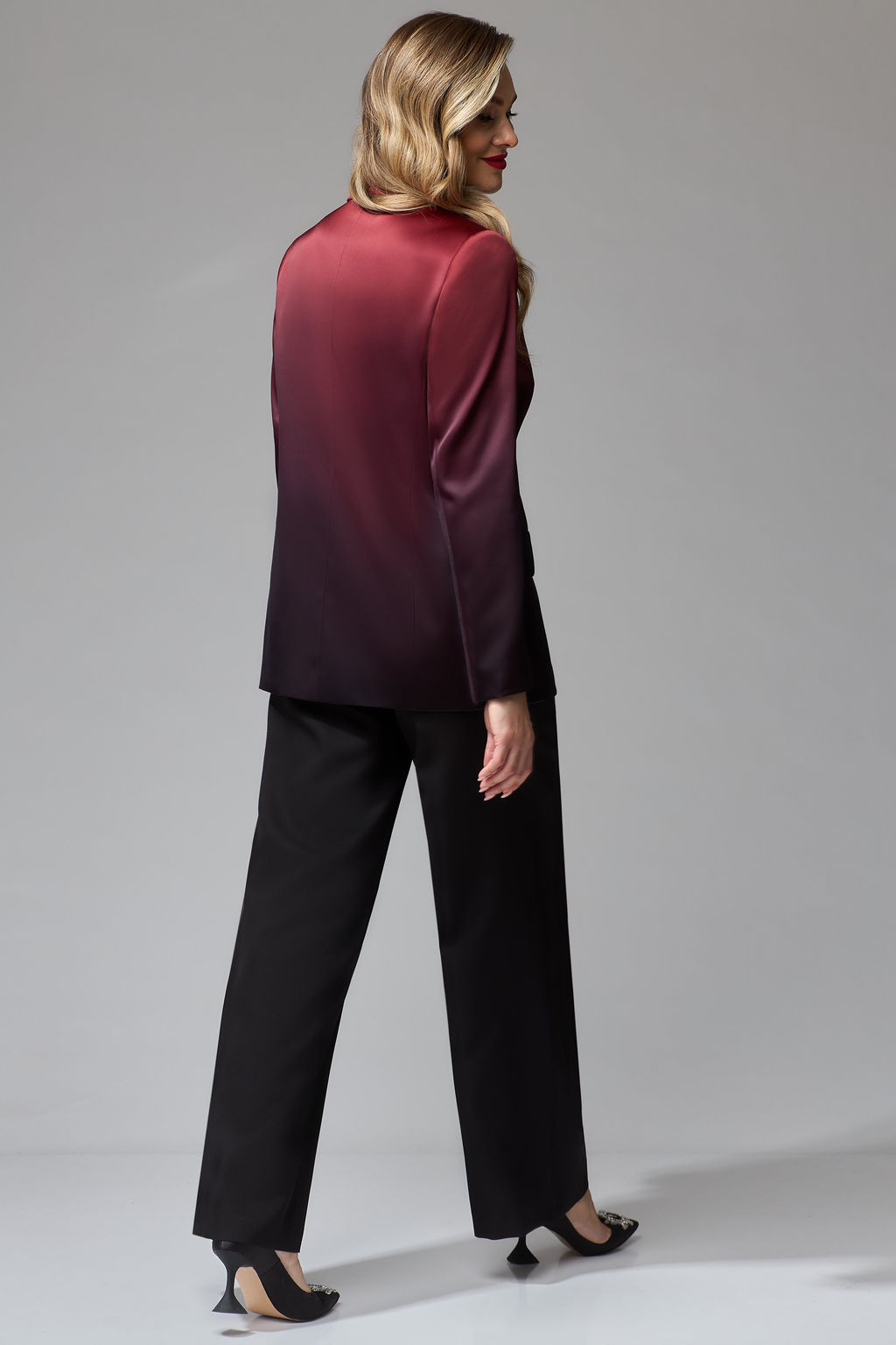 Костюм из жакета, топа и брюк. - Gizart фото 4