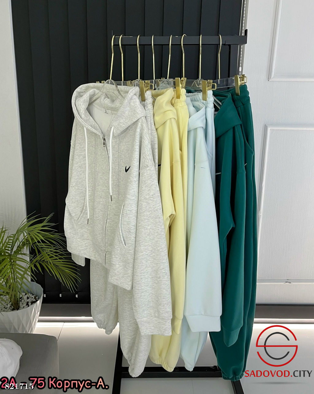 Костюм спортивный женский - Bruno фото 5