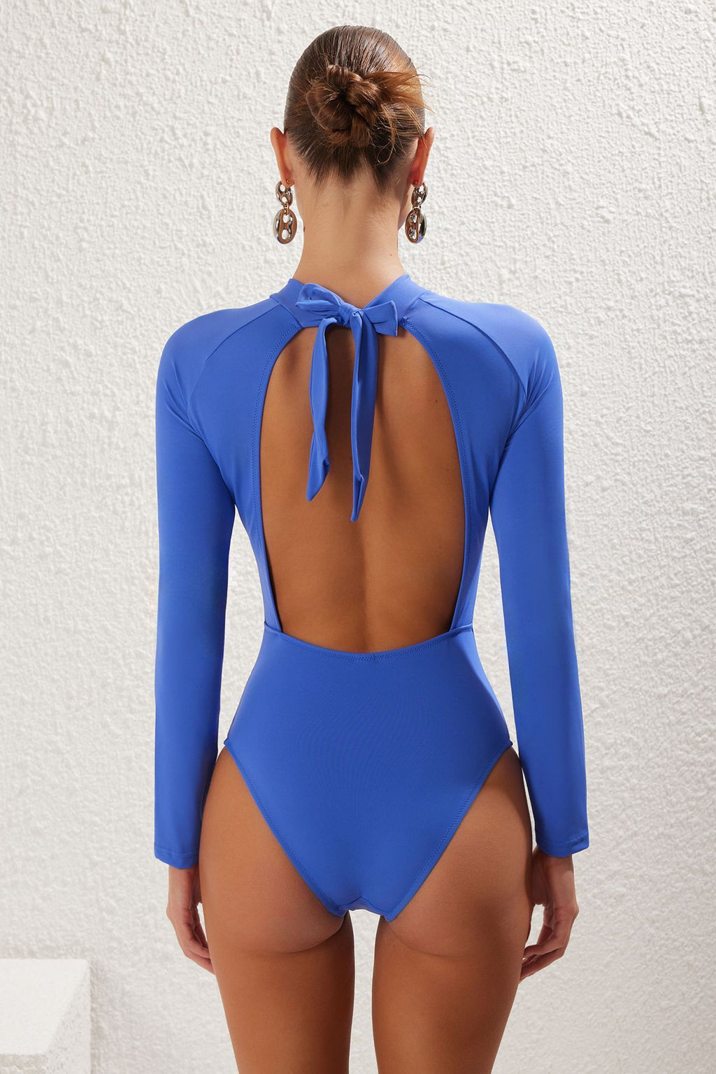 TRENDYOLMILLA Saks Sorfcu S?rt Dekolteli Regular Mayo TBESS25MA00049  фото 21