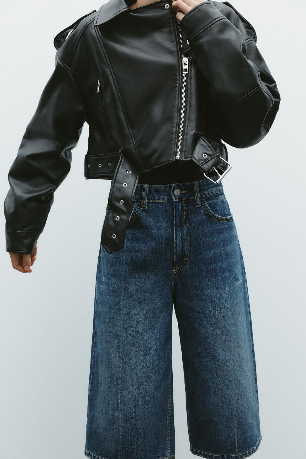 LEATHER EFFECT CROPPED BIKER JACKET