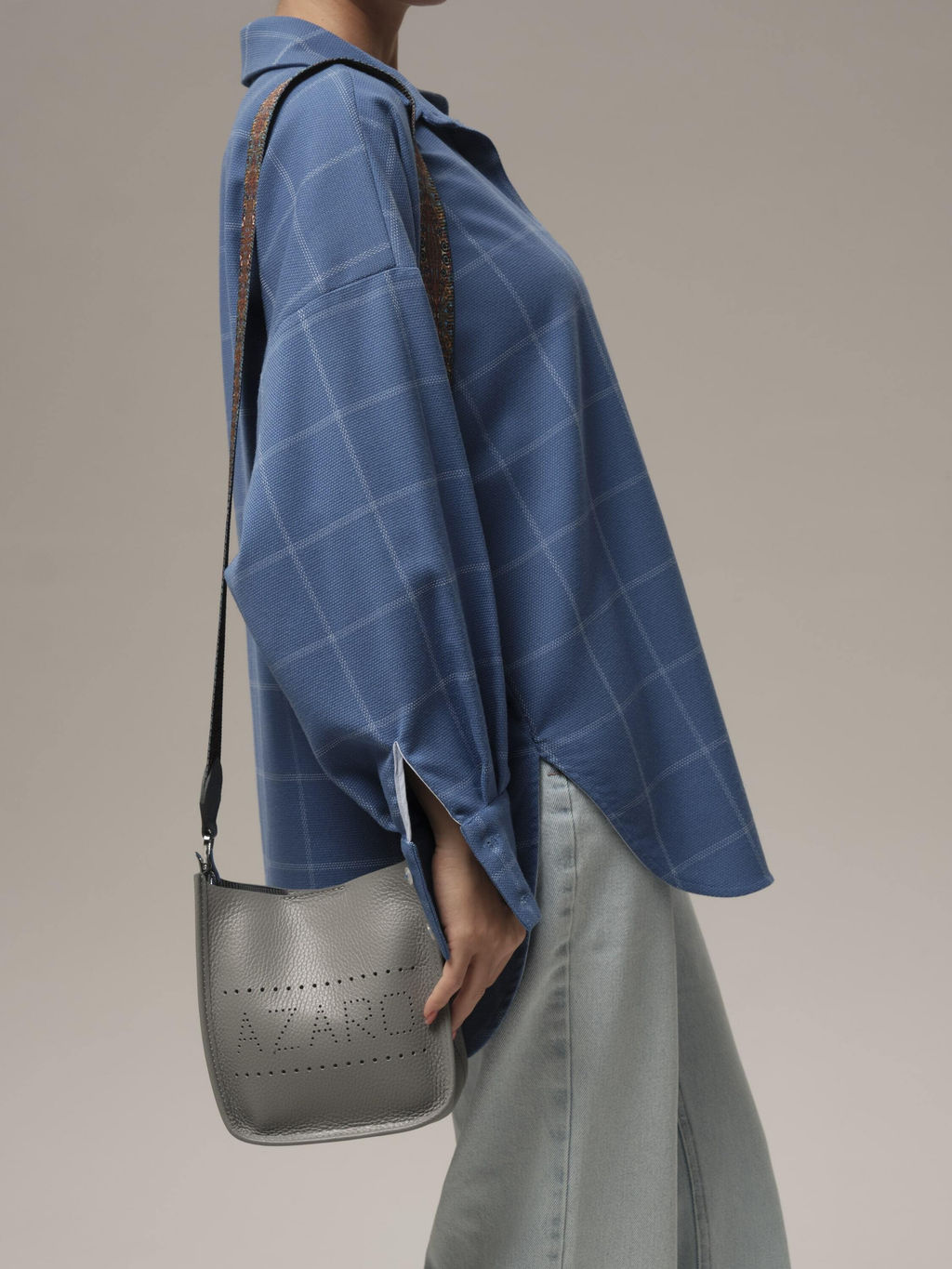 Сумка кожаная кросс-боди Azaro 30996 силвер/клетка