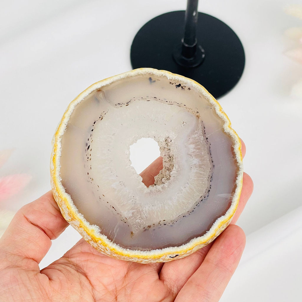 Срез Агата на подставке - Радуга самоцветов фото 2