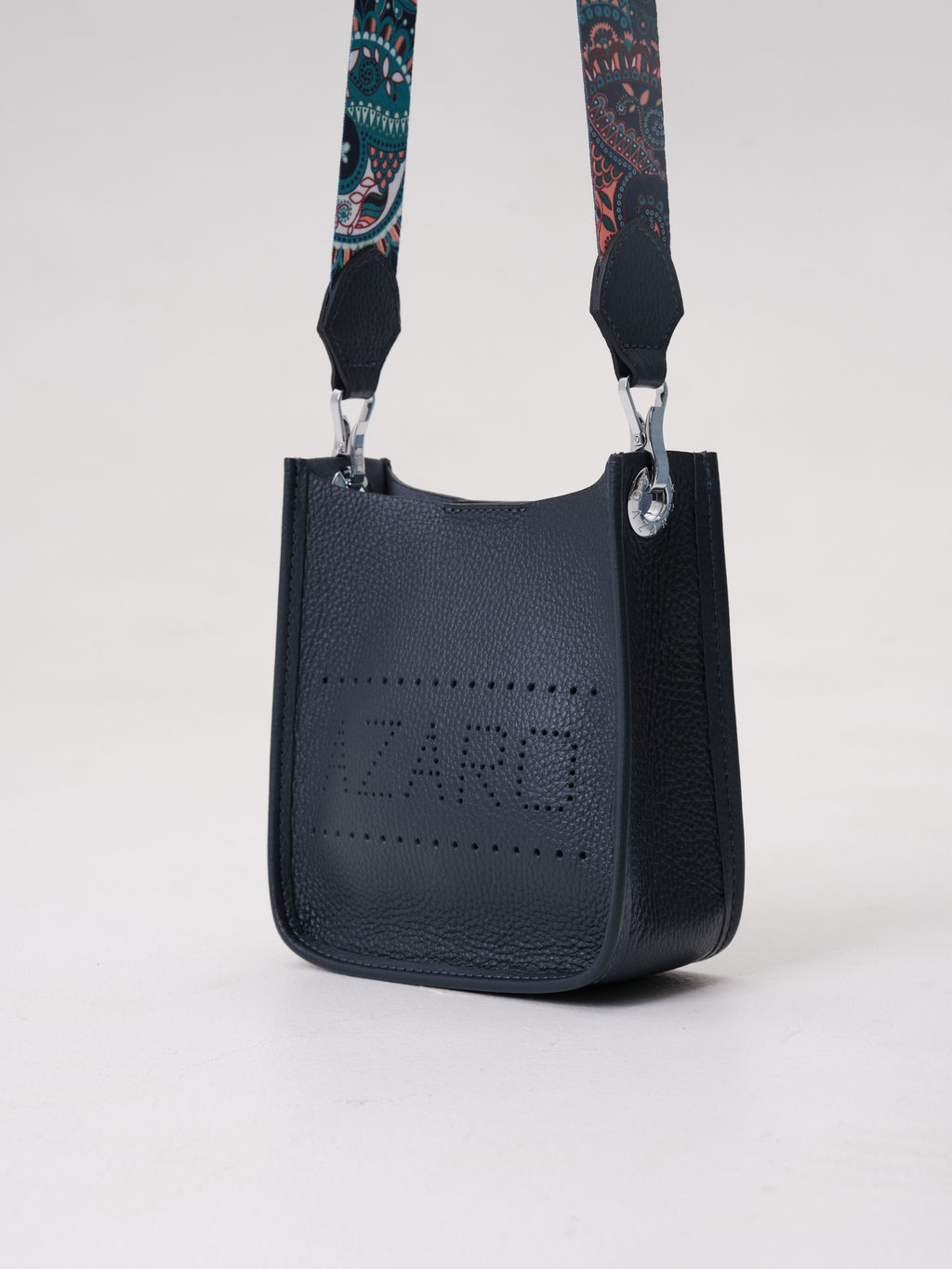 Сумка кожаная на плечо Azaro 30996 синий