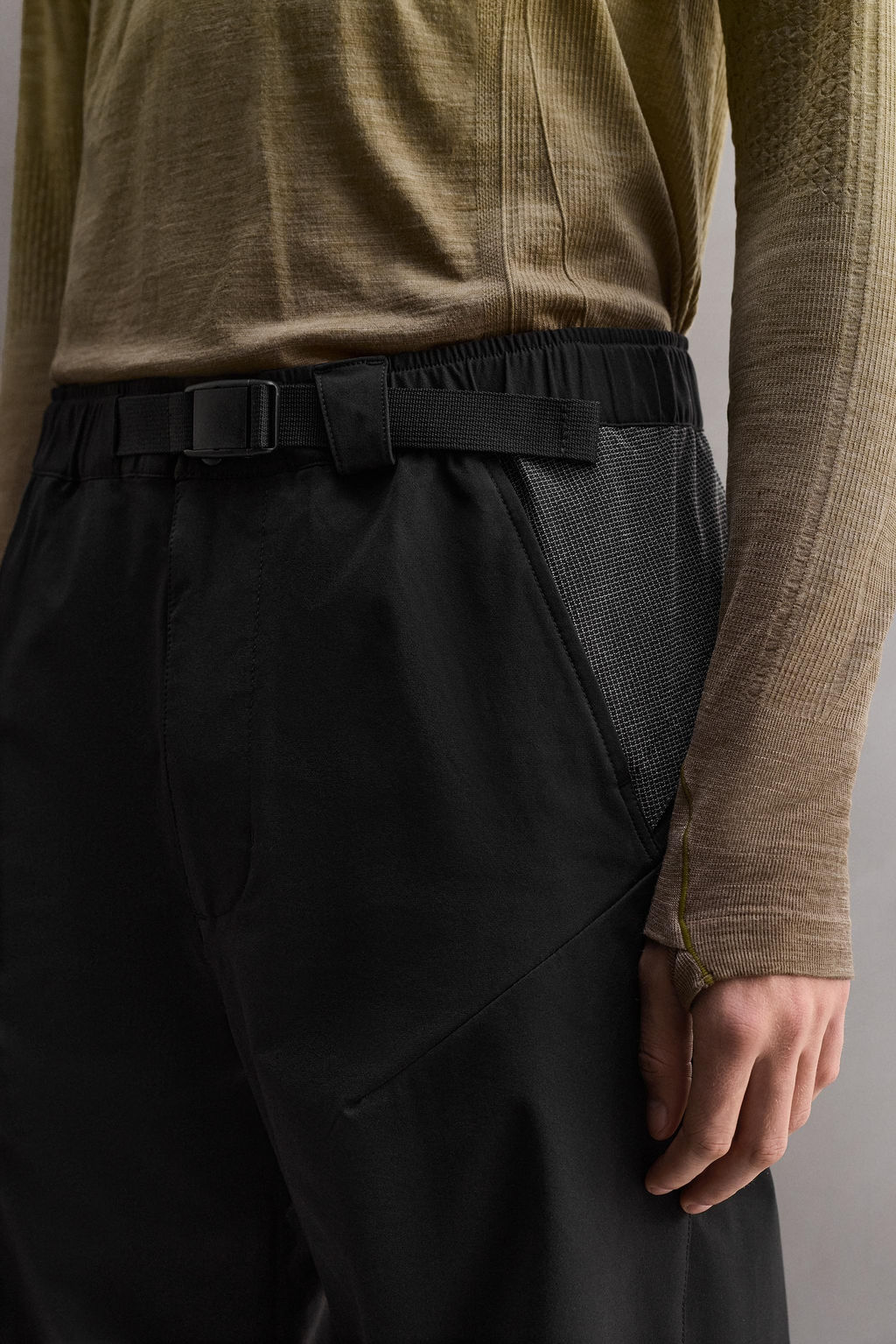 TECHNICAL TROUSERS WITH BELT