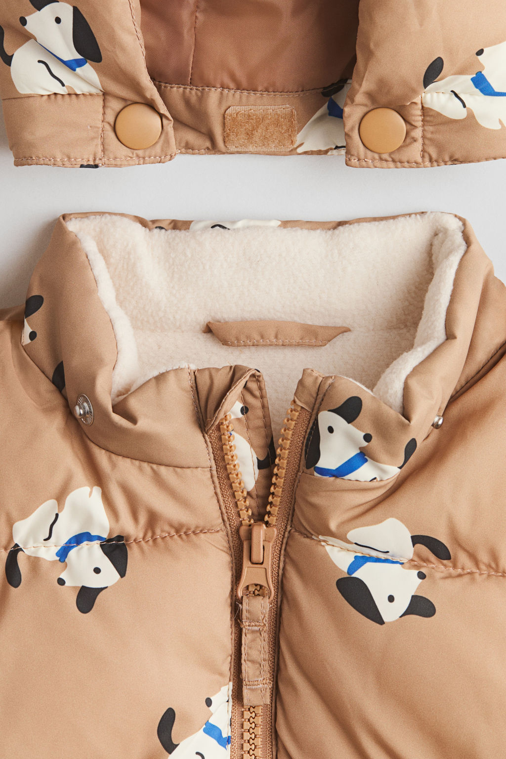 Chaqueta puffy repelente al agua