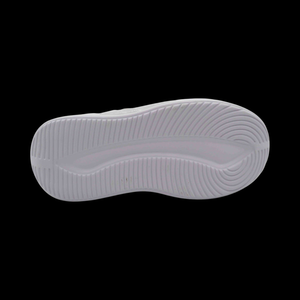 Кроссовки А7228-18 белые