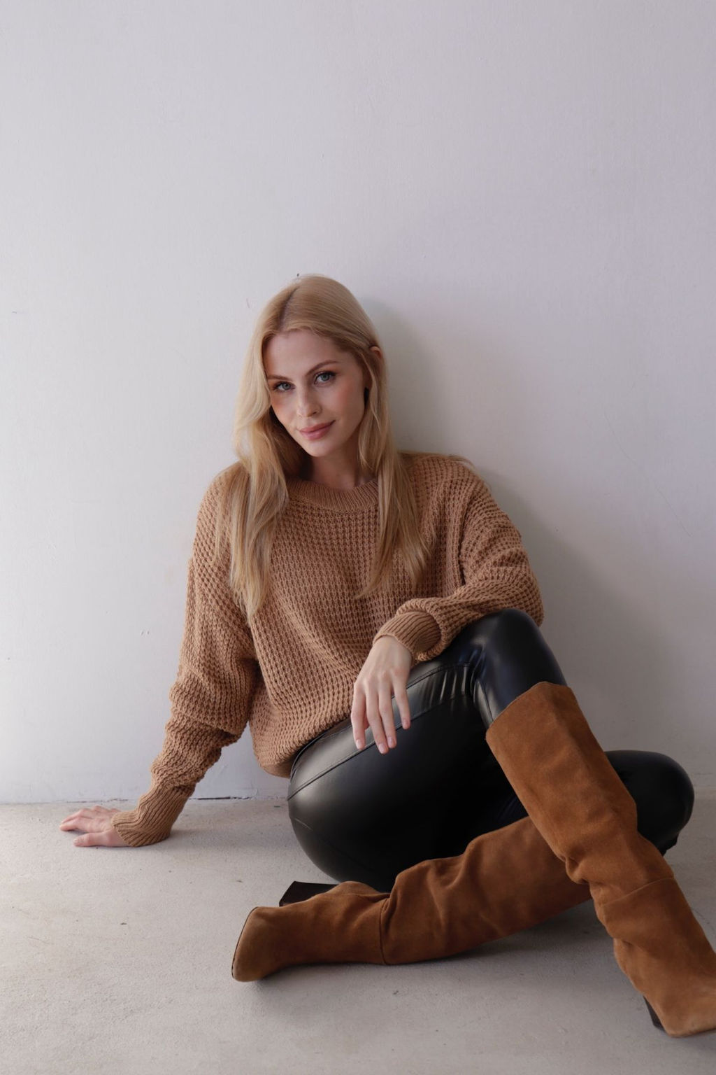 10815 Джемпер светло-коричневый - Martichelli фото 39