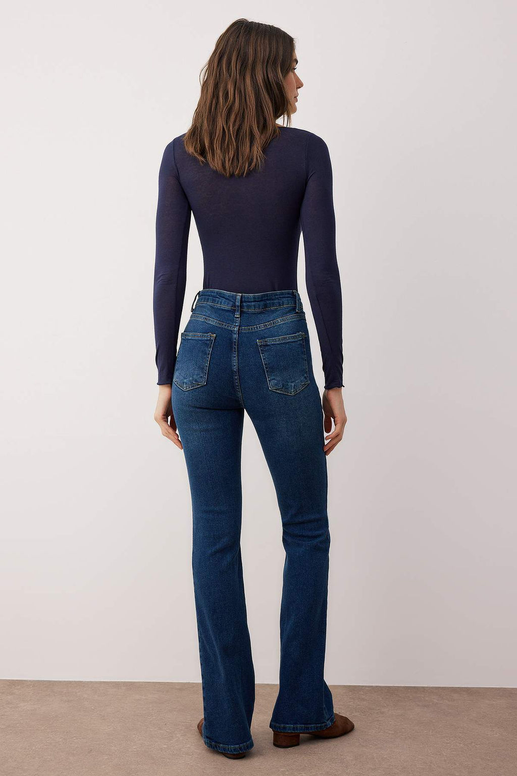 TRENDYOLMILLA Siyah More Sustainable Yuksek Bel Flare Jeans TWOSS23JE00063  фото 44