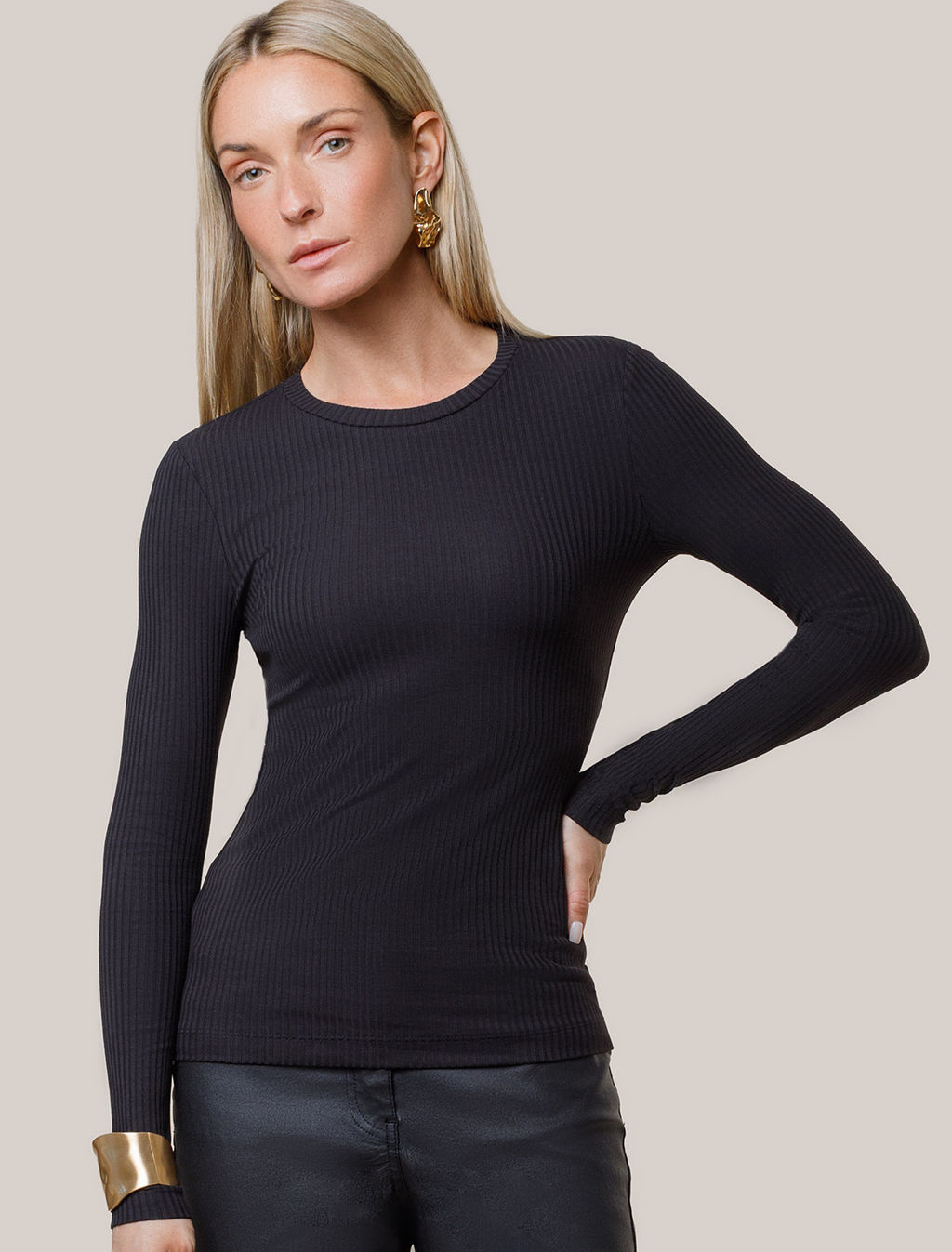 Джемпер из трикотажа в широкий рубчик VILATTE