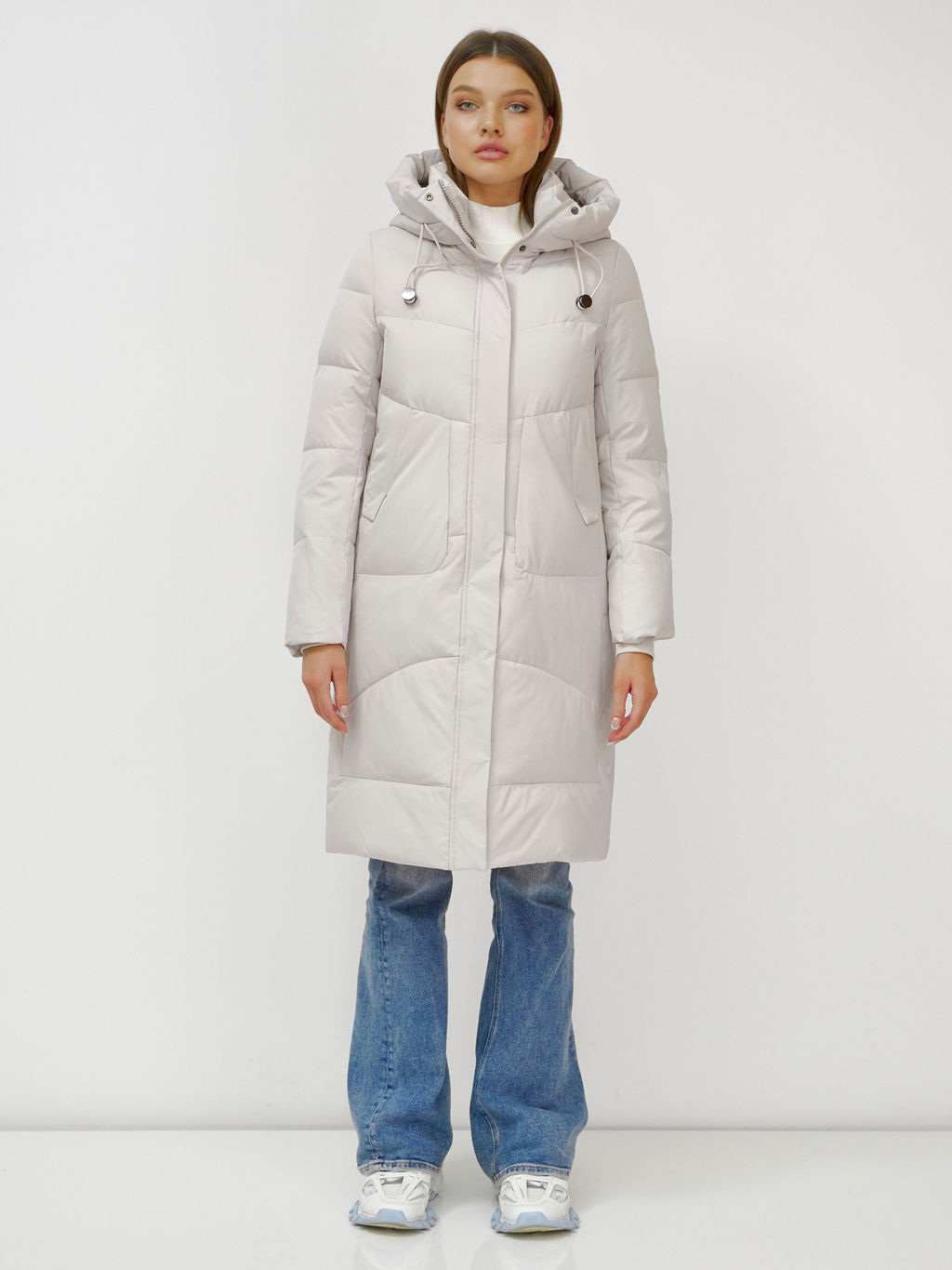 Куртка зимняя с капюшоном удлиненная стеганная бежевого цвета 9650B - Mtforce фото 2