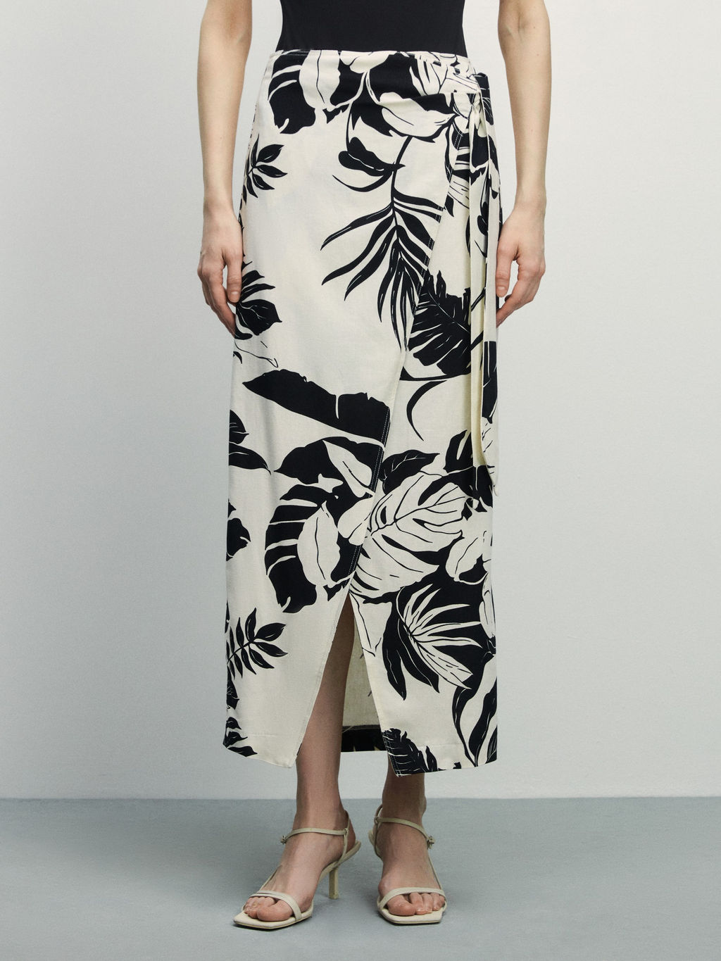 Юбка миди на запах изо льна / Zarina  фото 2