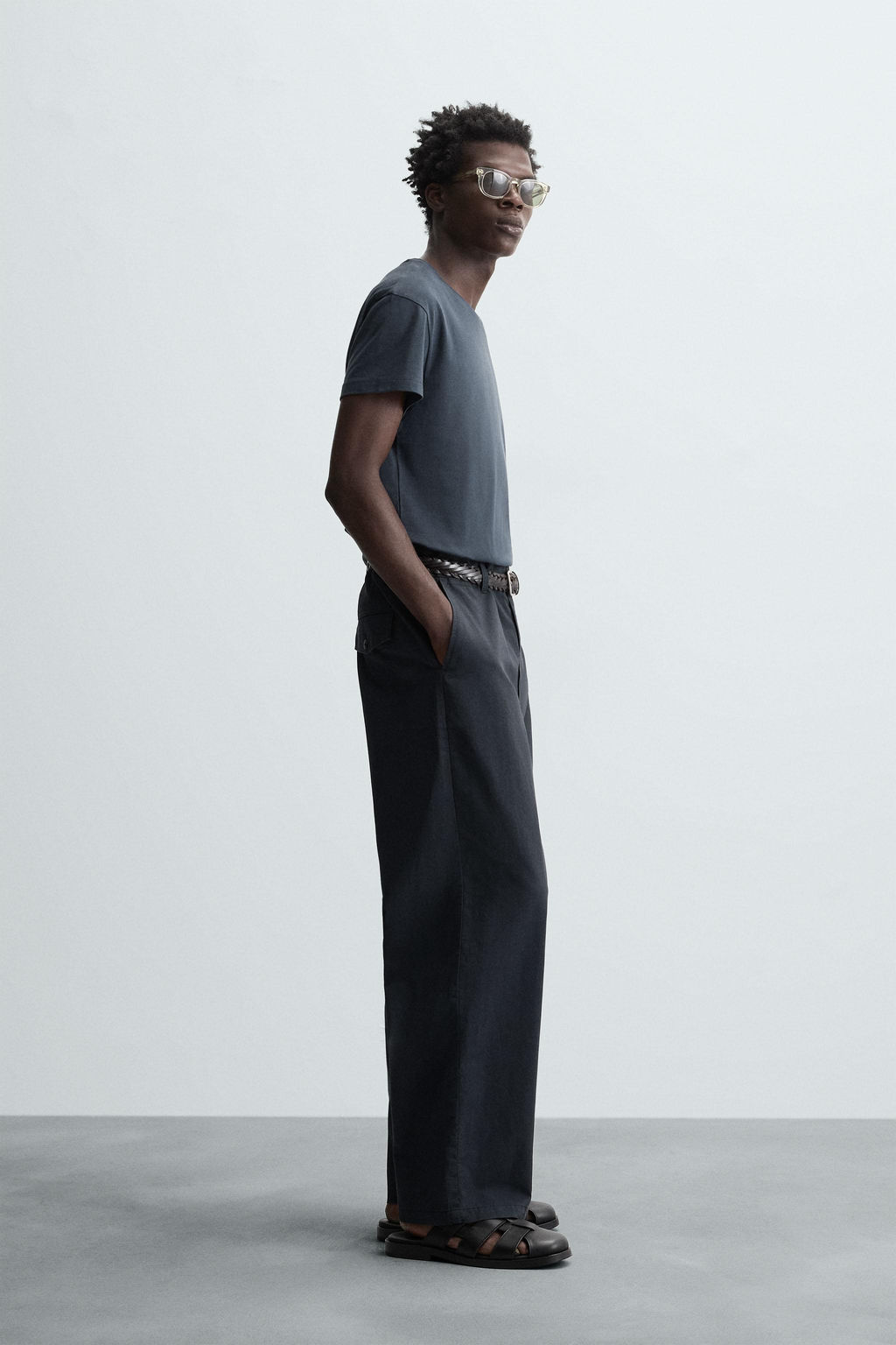 REGULAR FIT TEXTURED TROUSERS - Zara фото 13