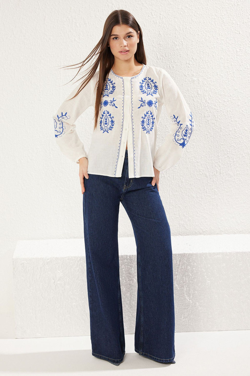 Beyaz Nak?s Detayl? Flaml? Kumas Regular Normal Kal?p Dokuma Gomlek TWOSS25GO00048 - Trendyolmilla фото 3