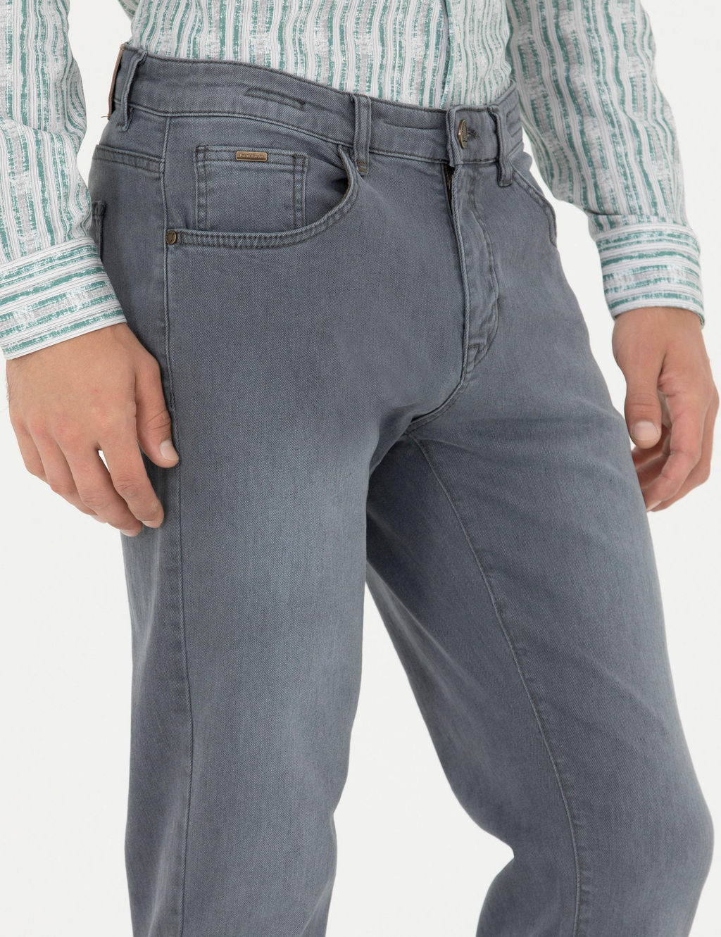 Gri Straight Fit Jean Pantolon