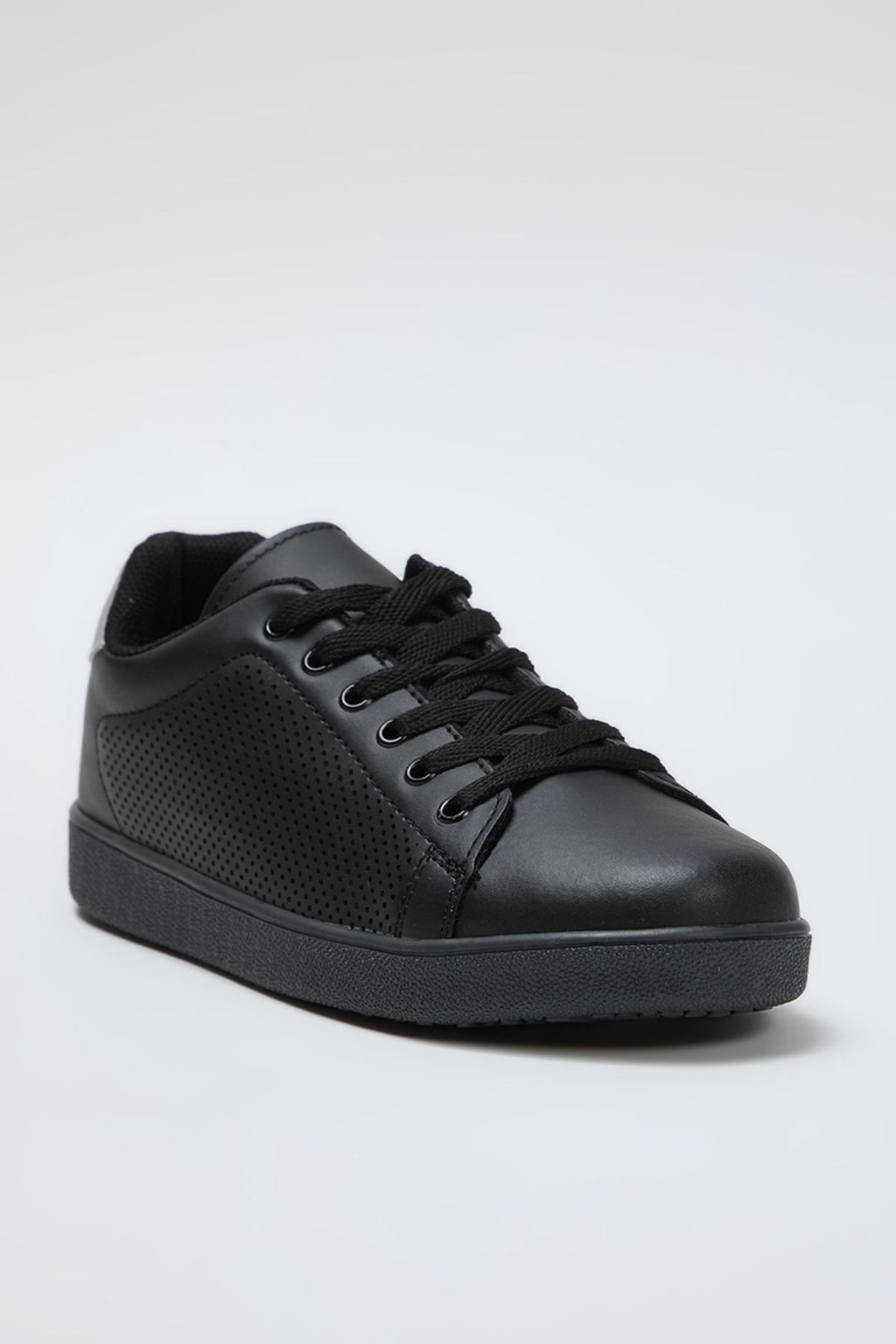 Trendyol Shoes Beyaz Cut Out Detayl? Bagc?kl? Kad?n Spor Ayakkab? TAKSS25SN00000 - Trendyolmilla фото 4