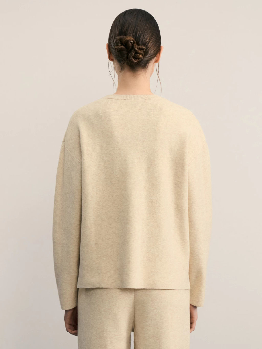 Джемпер со швом по центру с круглой горловиной / Zarina  фото 5