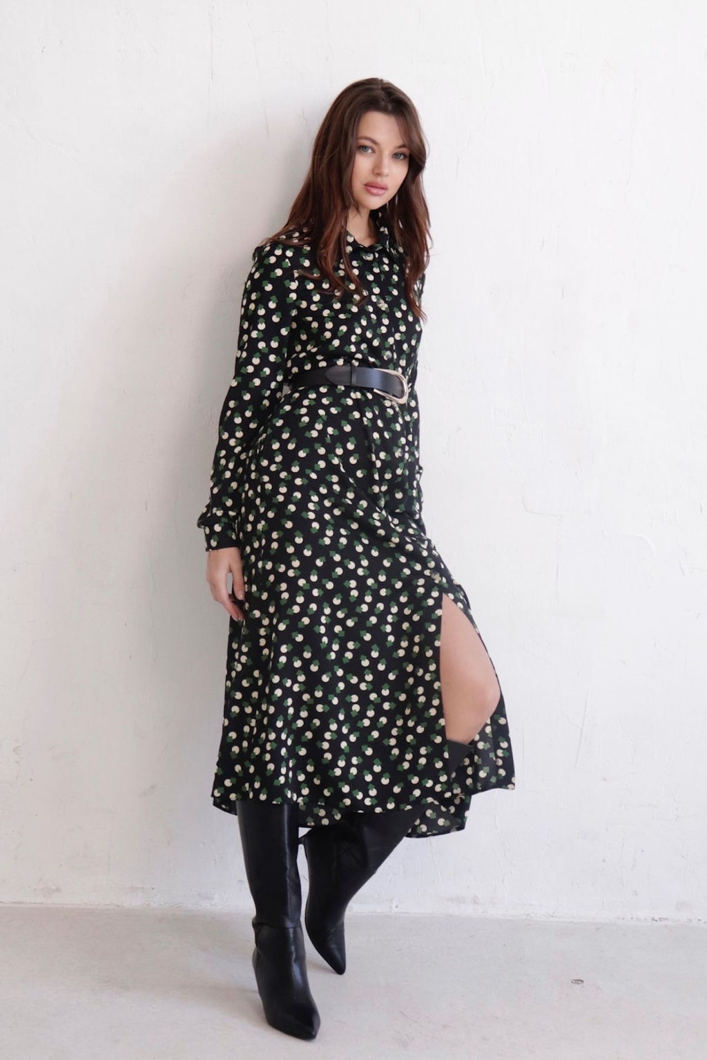 11128 Платье-рубашка удлинённое чёрное с принтом - Martichelli фото 20