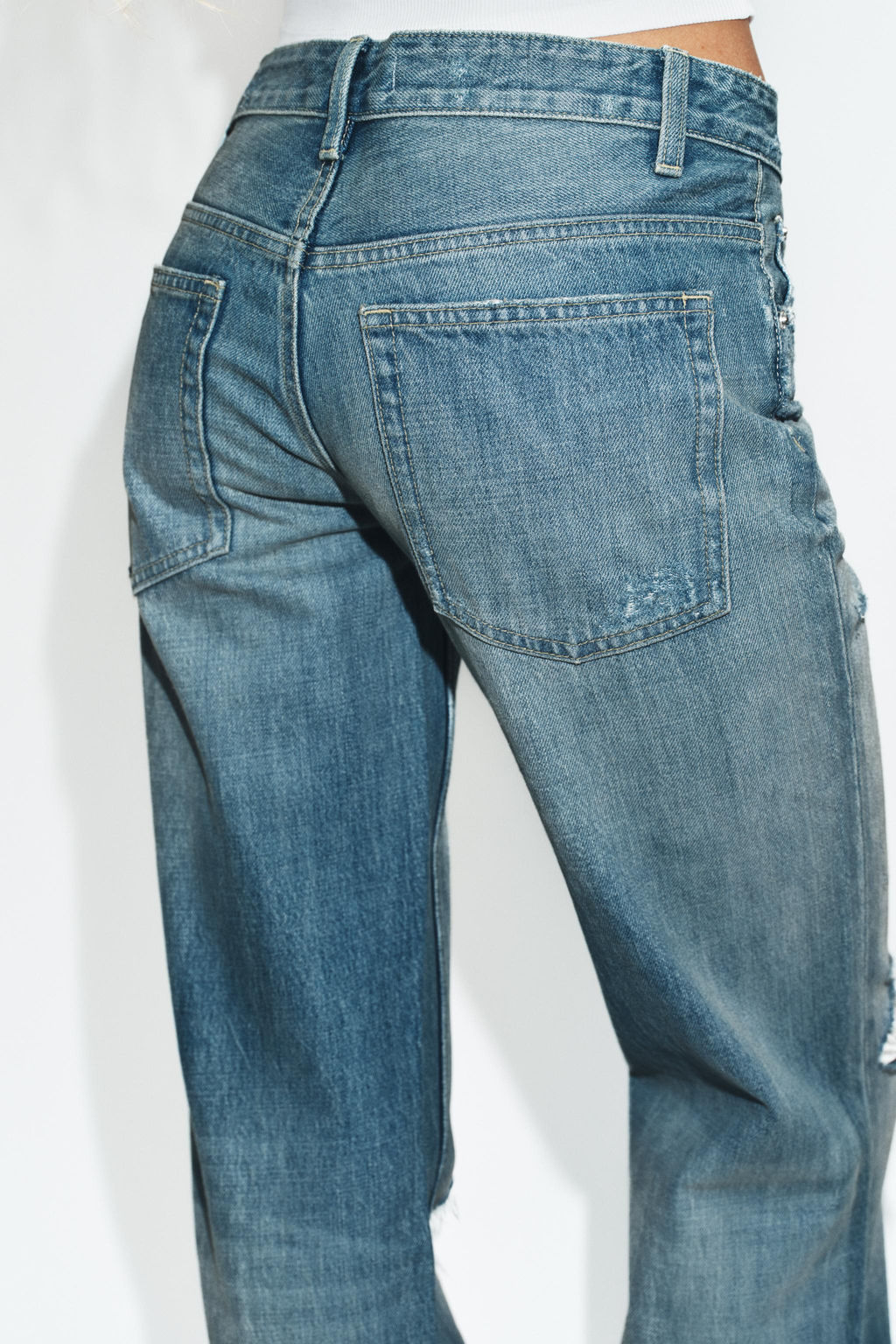 JEANS TRF FLARE ROTOS TIRO MEDIO / Azul - Zara фото 5