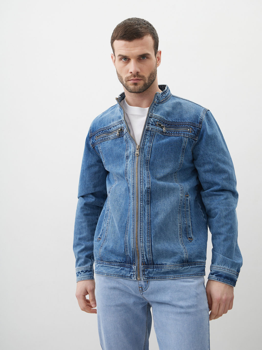 Джинсовая Куртка