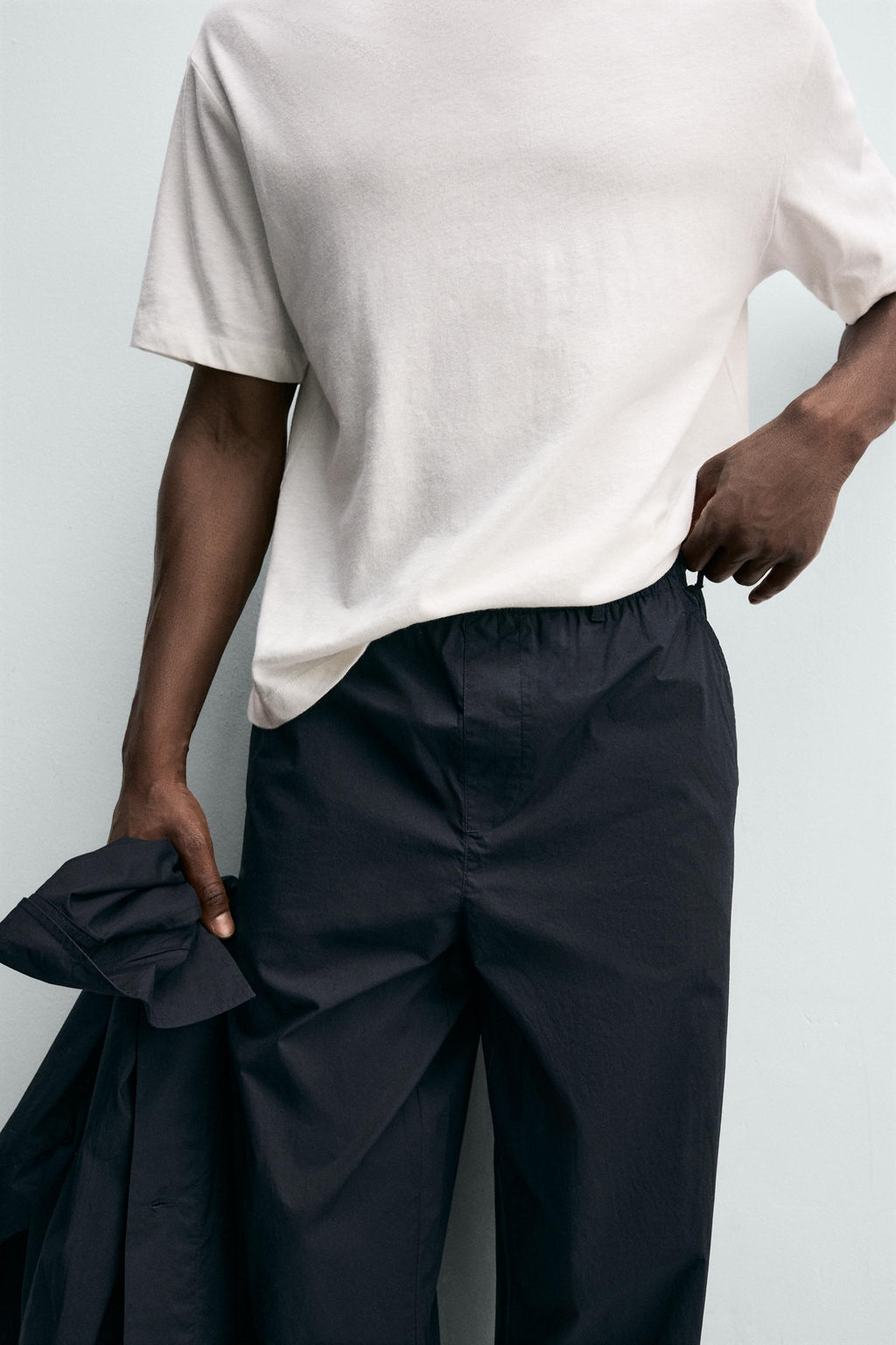 PANTAL?N RELAXED FIT RELIEVE / Negro - Zara фото 5