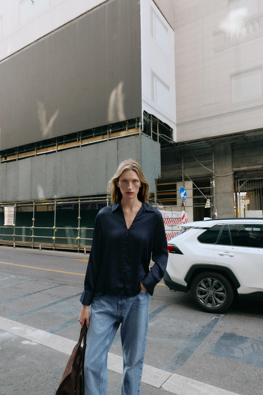 SATIN SHIRT WITH VENT