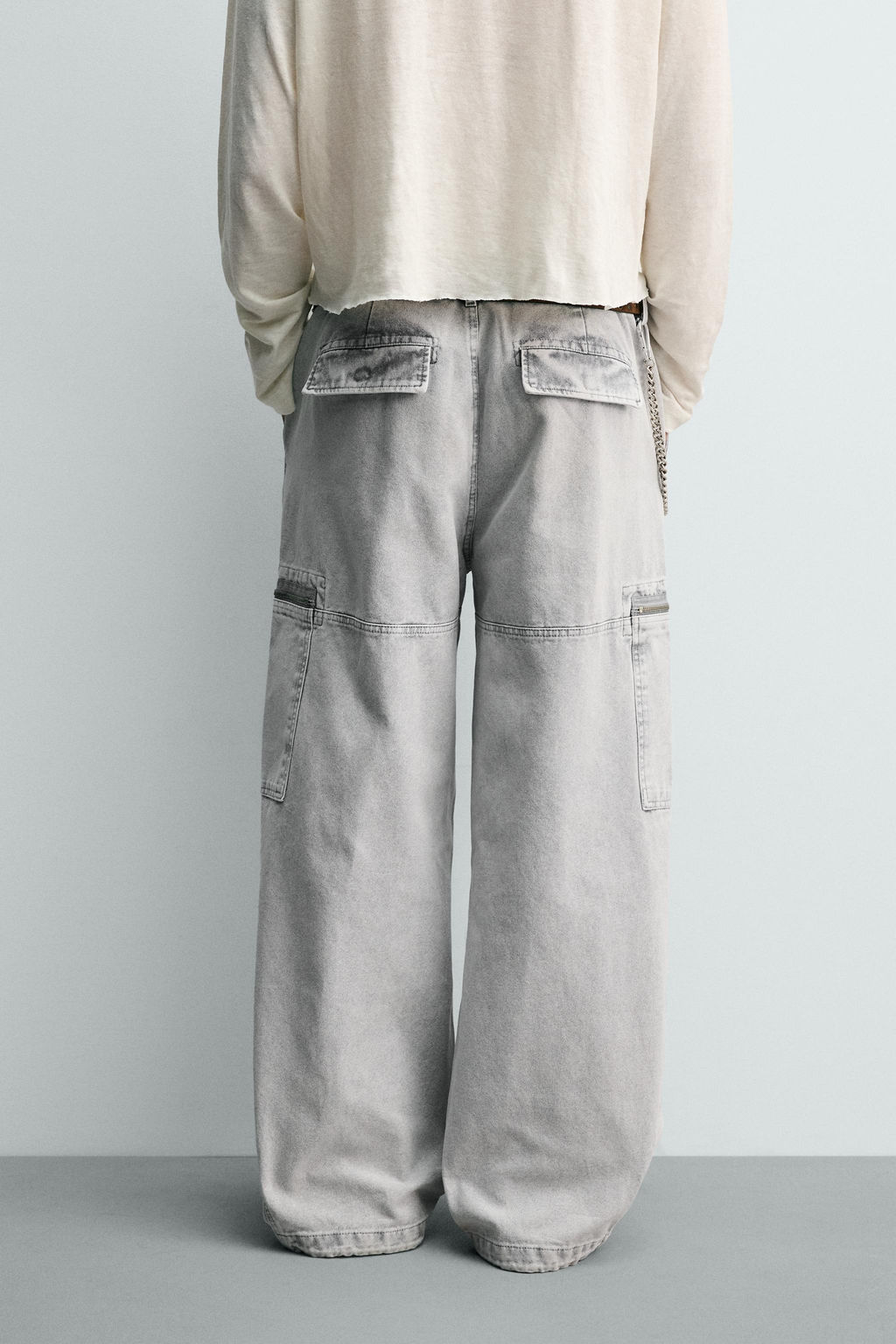 PANTAL?N CARGO PARACHUTE LAVADO / Gris claro - Zara фото 3