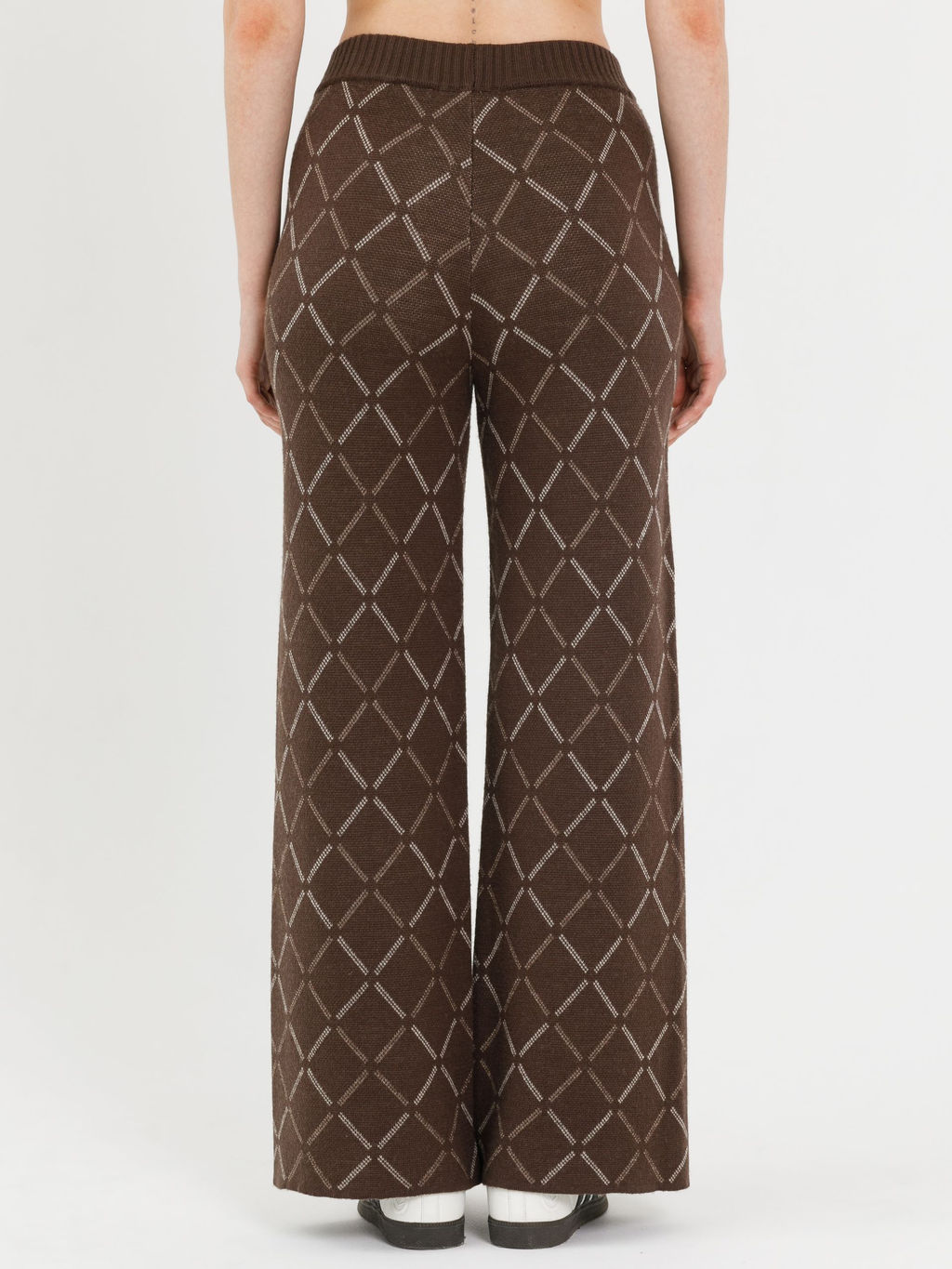 Брюки вязаные