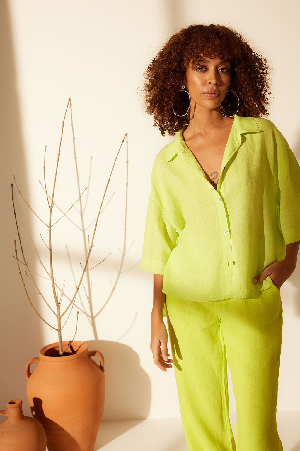 TRENDYOLMILLA Sar? %100 Keten Oversize Gomlek TWOSS24GO00122  фото 2